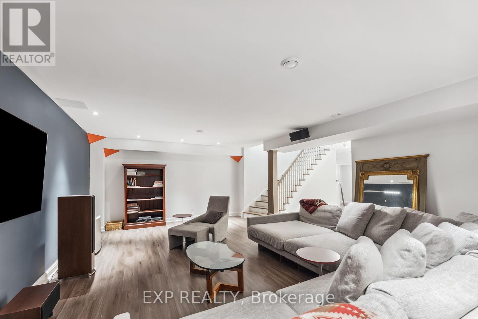 14 Angels Drive, Niagara-On-The-Lake (St. Davids), Ontario  L0S 1J1 - Photo 25 - X12436466