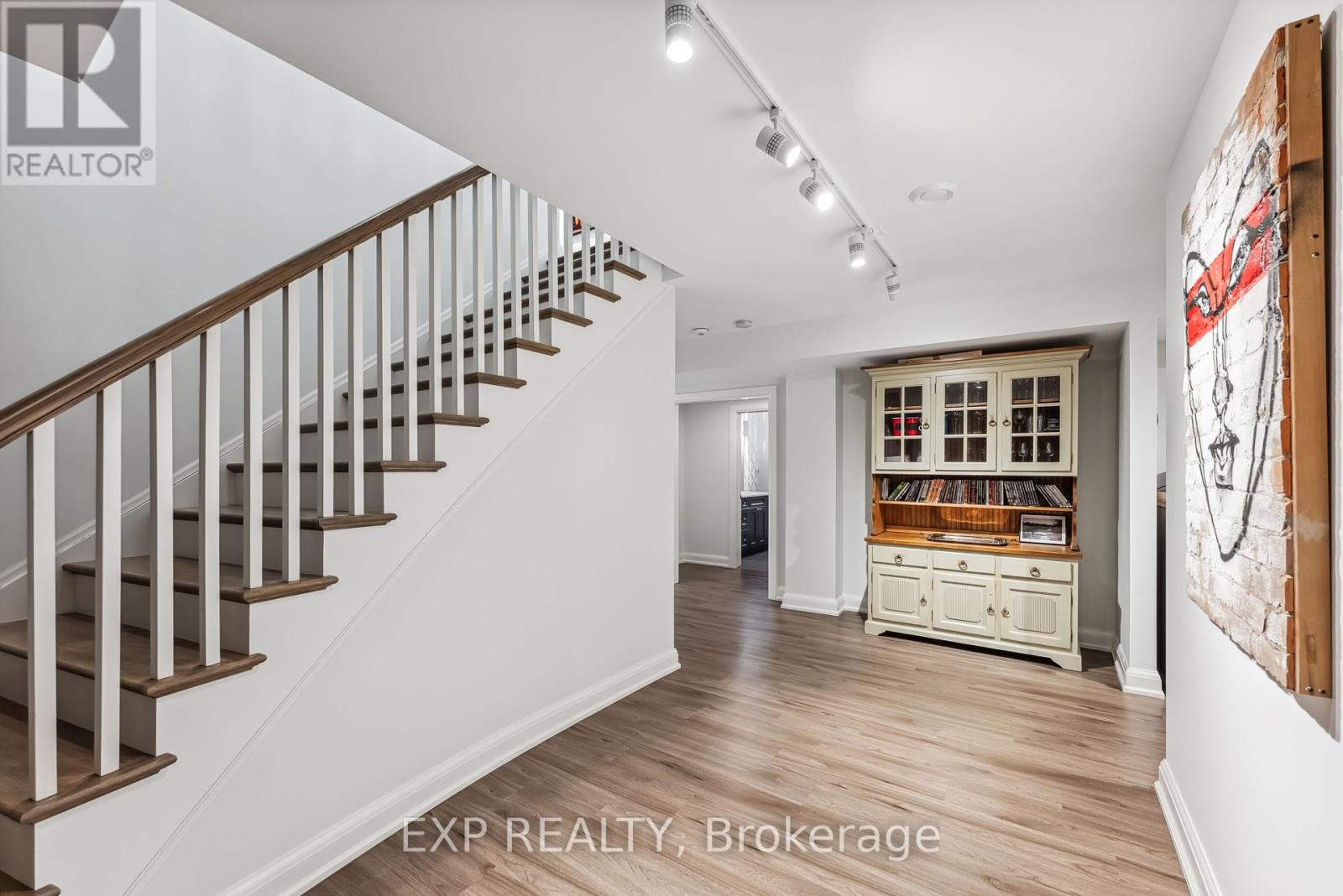 14 Angels Drive, Niagara-On-The-Lake (St. Davids), Ontario  L0S 1J1 - Photo 26 - X12436466