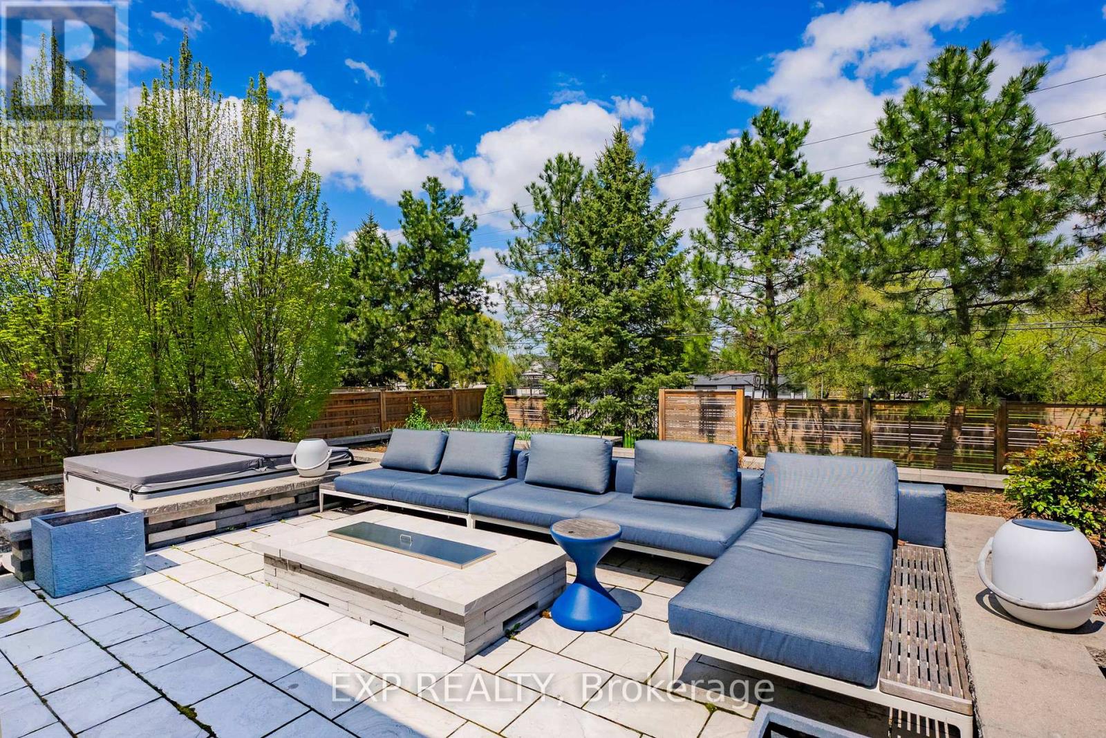 14 Angels Drive, Niagara-On-The-Lake (St. Davids), Ontario  L0S 1J1 - Photo 35 - X12436466