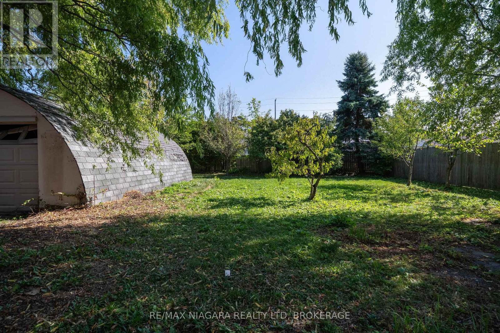 107 Village Road, St. Catharines (Glendale/glenridge), Ontario  L2T 3C3 - Photo 30 - X12436558