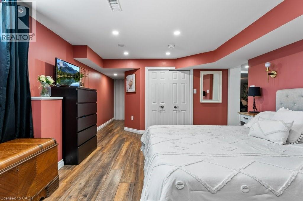 6975 Oxford Street, Niagara Falls, Ontario  L2J 1J3 - Photo 24 - 40773669