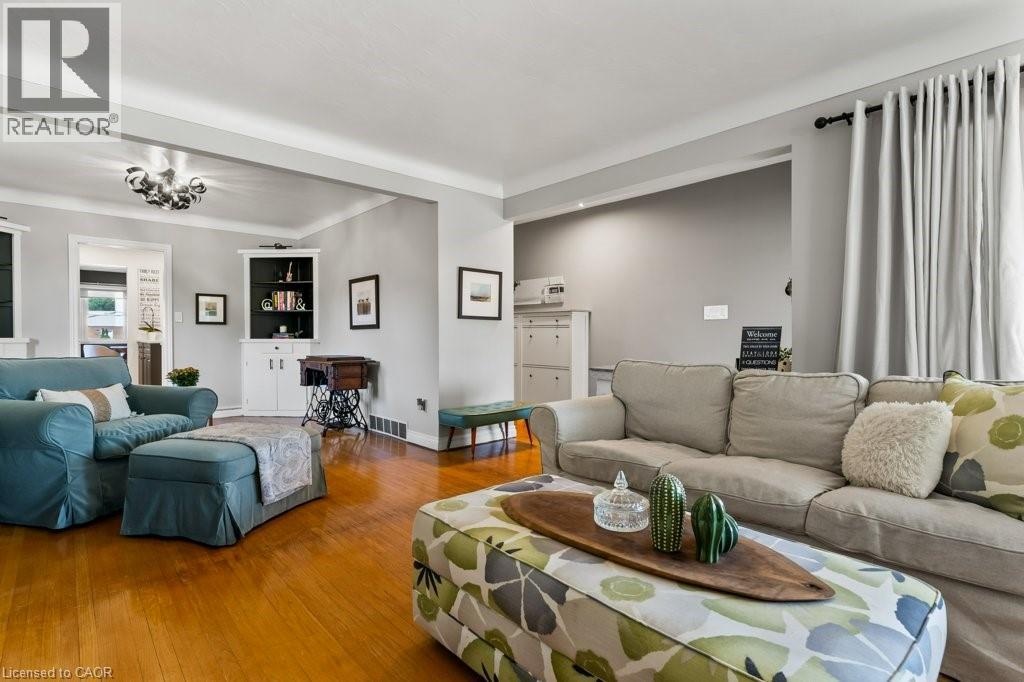 6975 Oxford Street, Niagara Falls, Ontario  L2J 1J3 - Photo 7 - 40773669