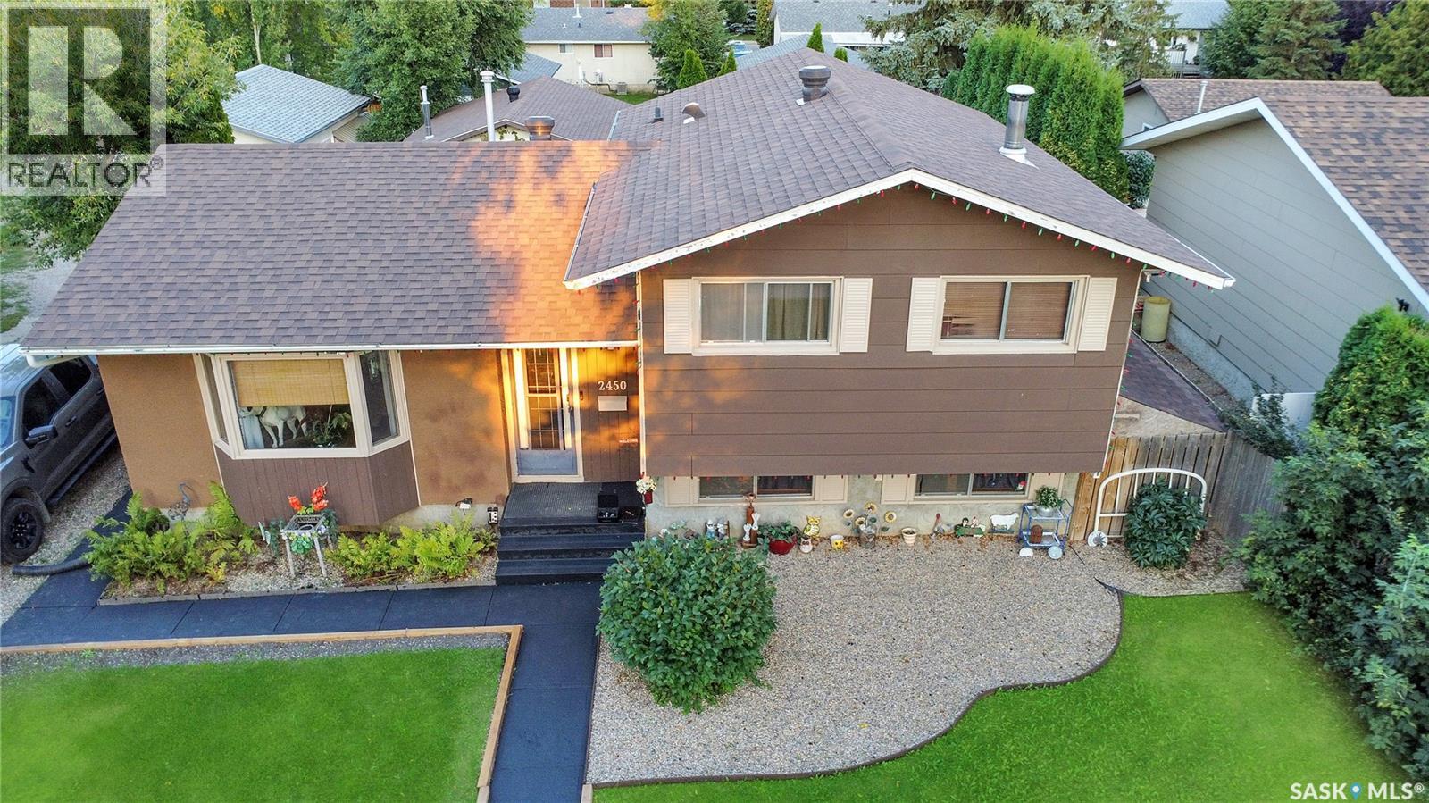 2450 15th AVENUE E, Prince Albert, Saskatchewan