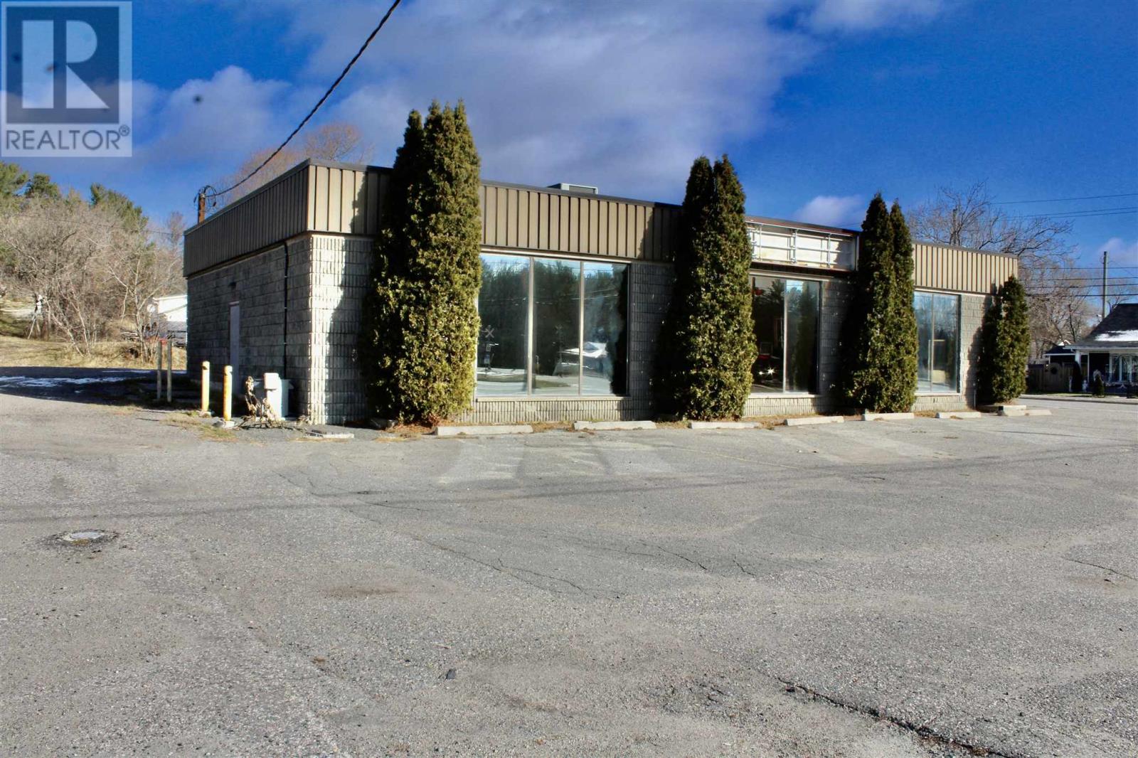 121 Front ST, Spanish, Ontario