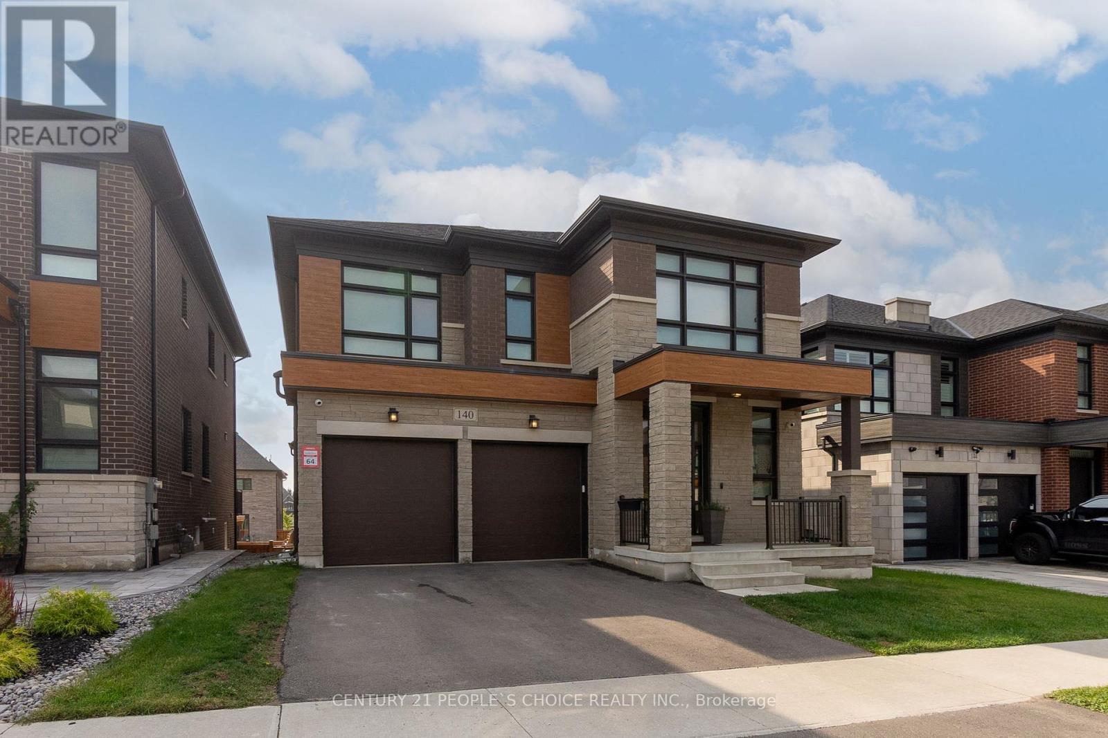 140 Wainfleet Crescent, Vaughan, Ontario  L4L 1A6 - Photo 2 - N12436250