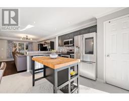 105 AMERICA AVENUE, Vaughan, Ontario