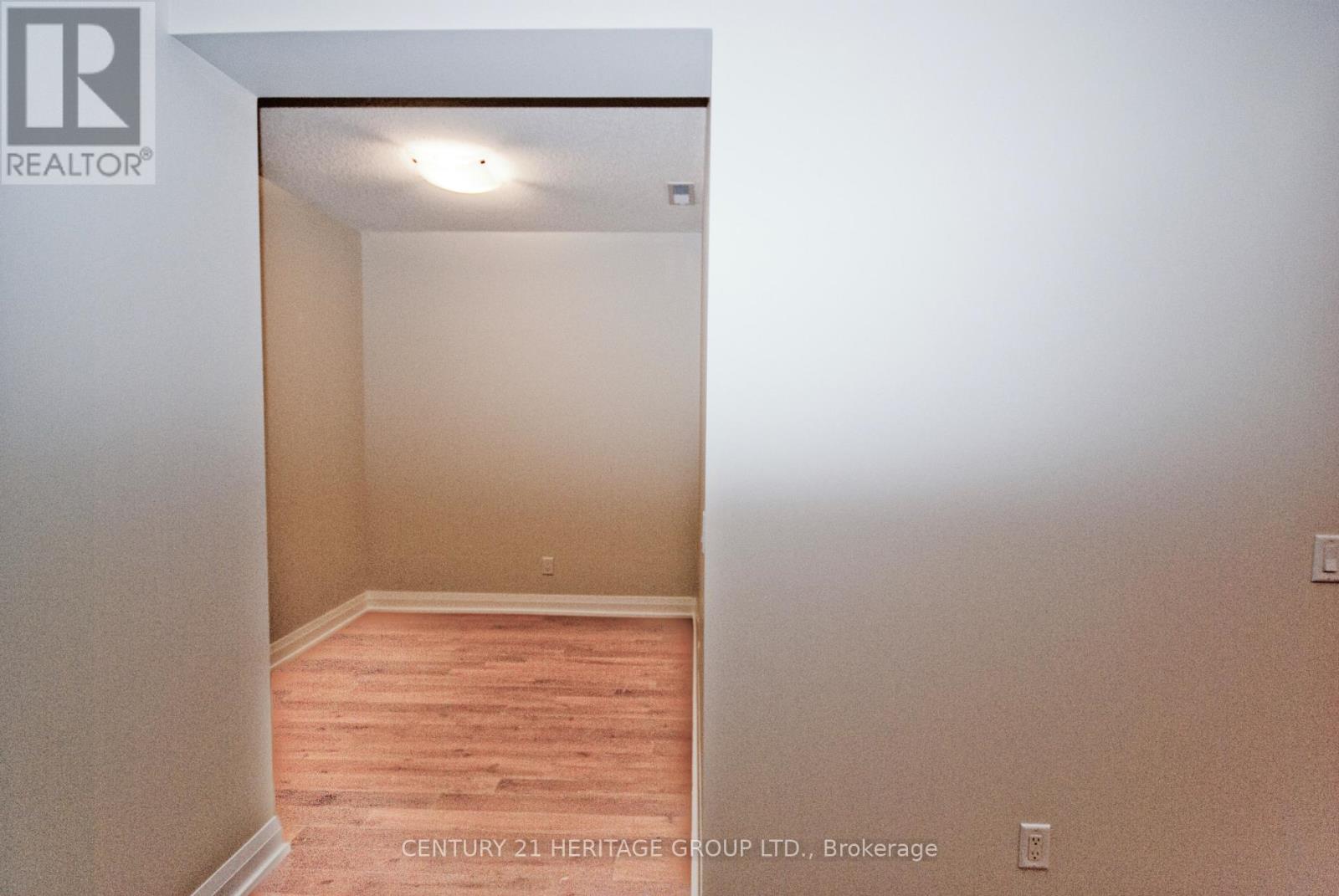 209 - 85 North Park Road, Vaughan, Ontario  L4J 0H9 - Photo 12 - N12436285