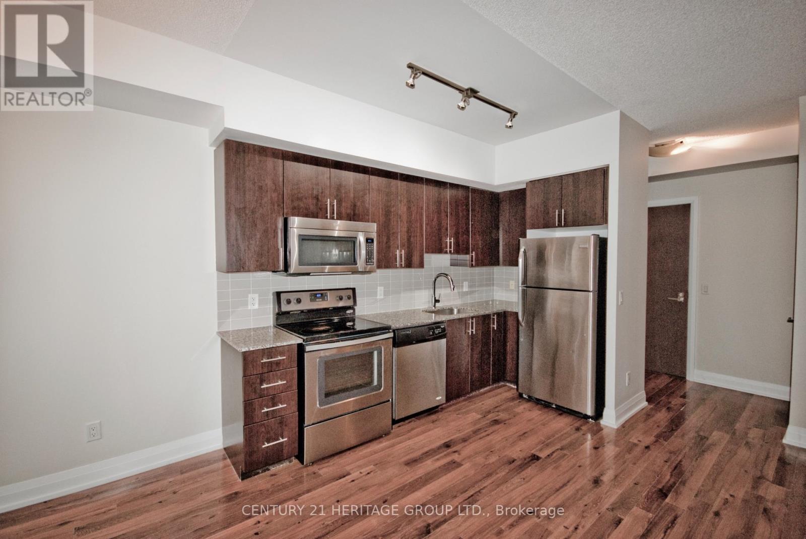 209 - 85 North Park Road, Vaughan, Ontario  L4J 0H9 - Photo 4 - N12436285