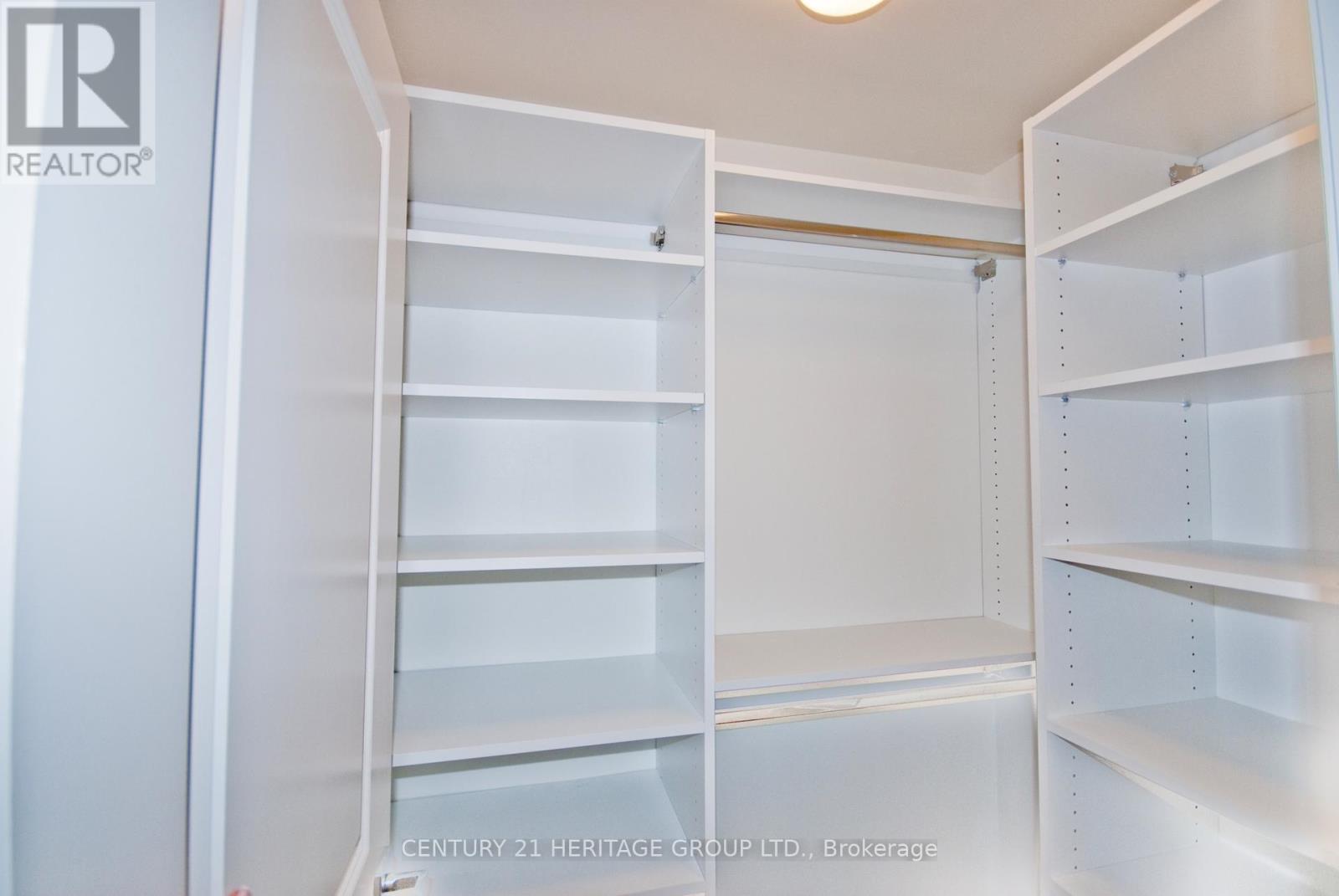 209 - 85 North Park Road, Vaughan, Ontario  L4J 0H9 - Photo 7 - N12436285