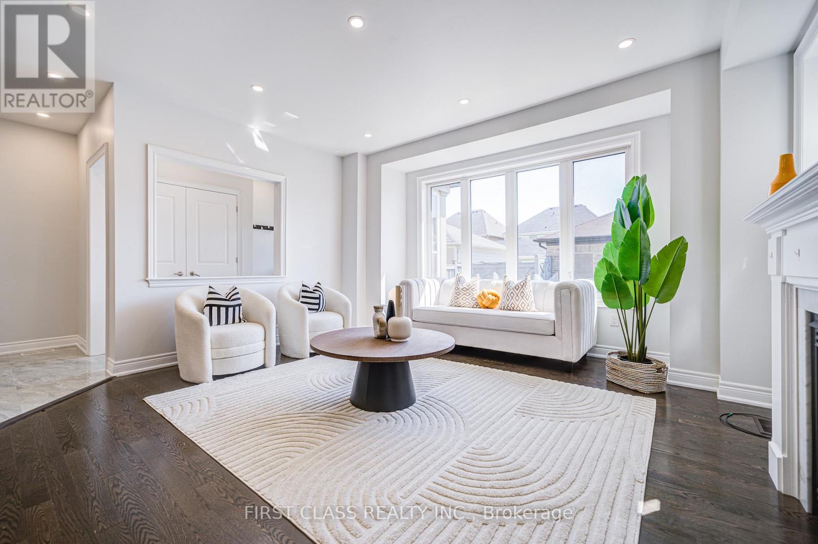77 Diamond Jubilee Drive, Markham, Ontario  L6B 0Y5 - Photo 16 - N12436300