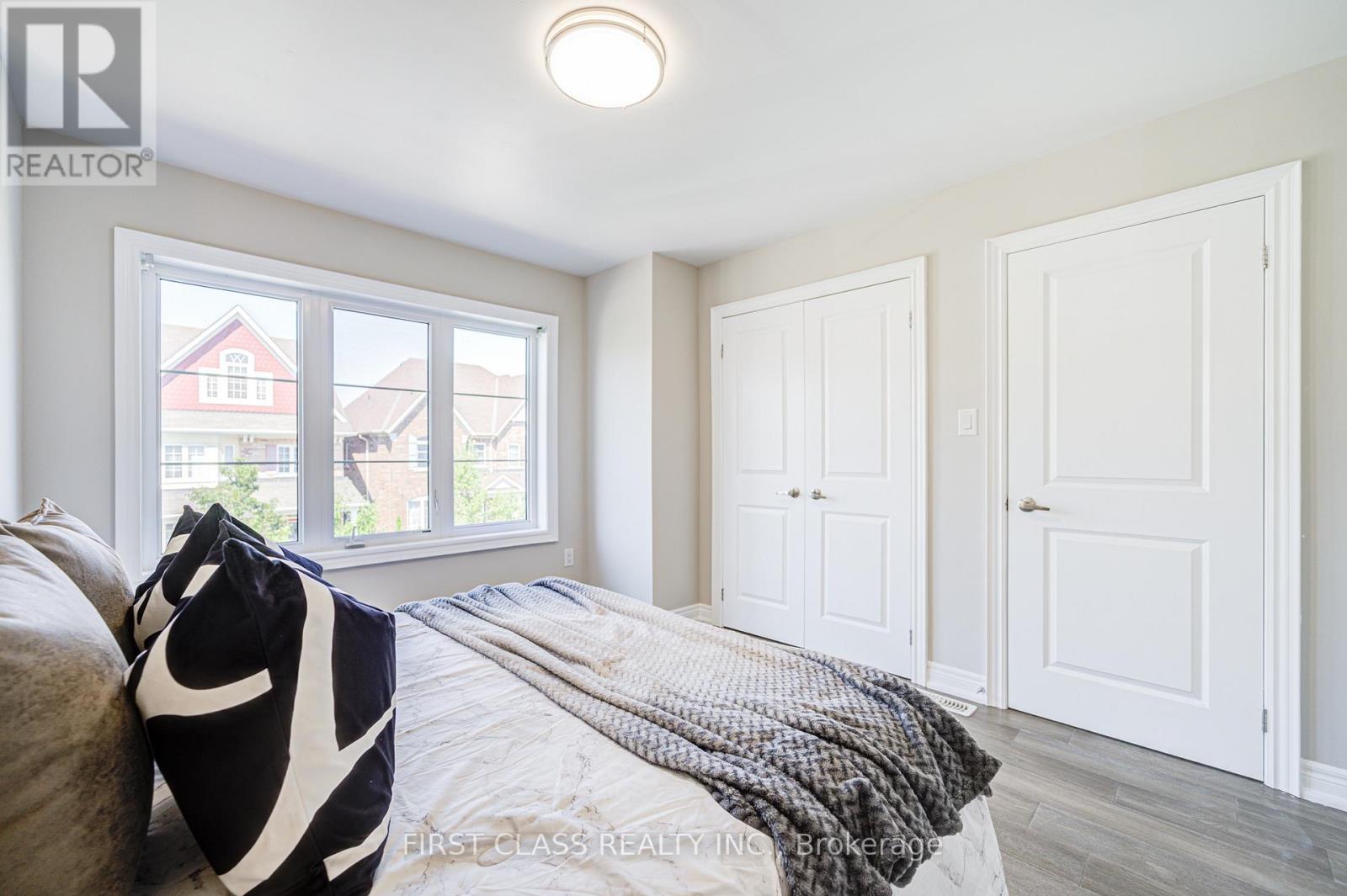 77 Diamond Jubilee Drive, Markham, Ontario  L6B 0Y5 - Photo 34 - N12436300