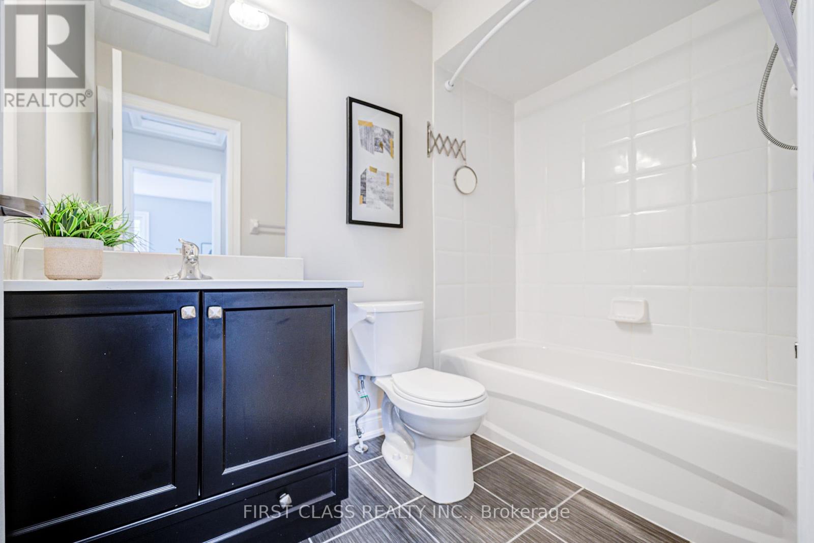 77 Diamond Jubilee Drive, Markham, Ontario  L6B 0Y5 - Photo 39 - N12436300