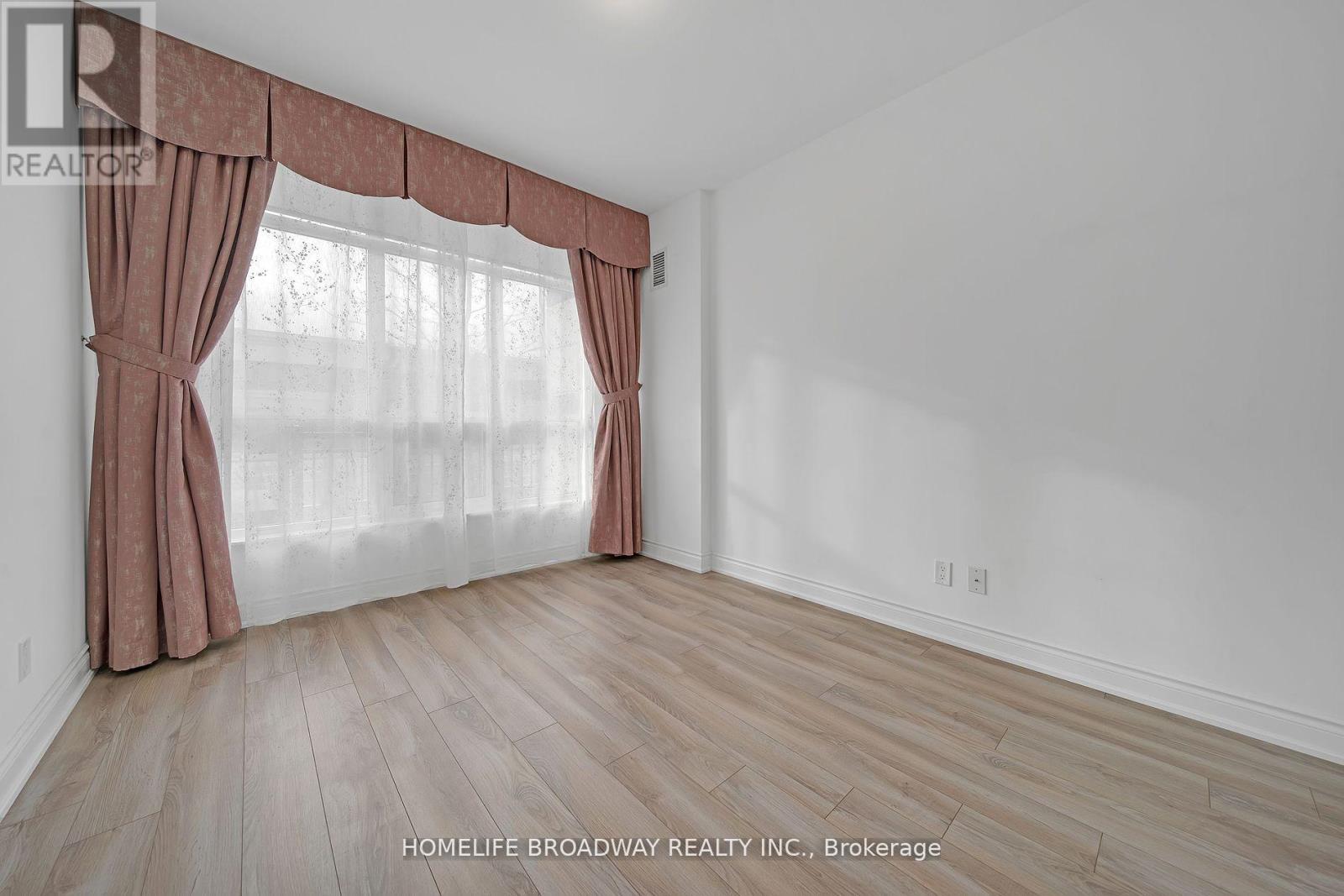 103 - 89 South Town Centre Boulevard, Markham, Ontario  L6G 0E8 - Photo 12 - N12436304