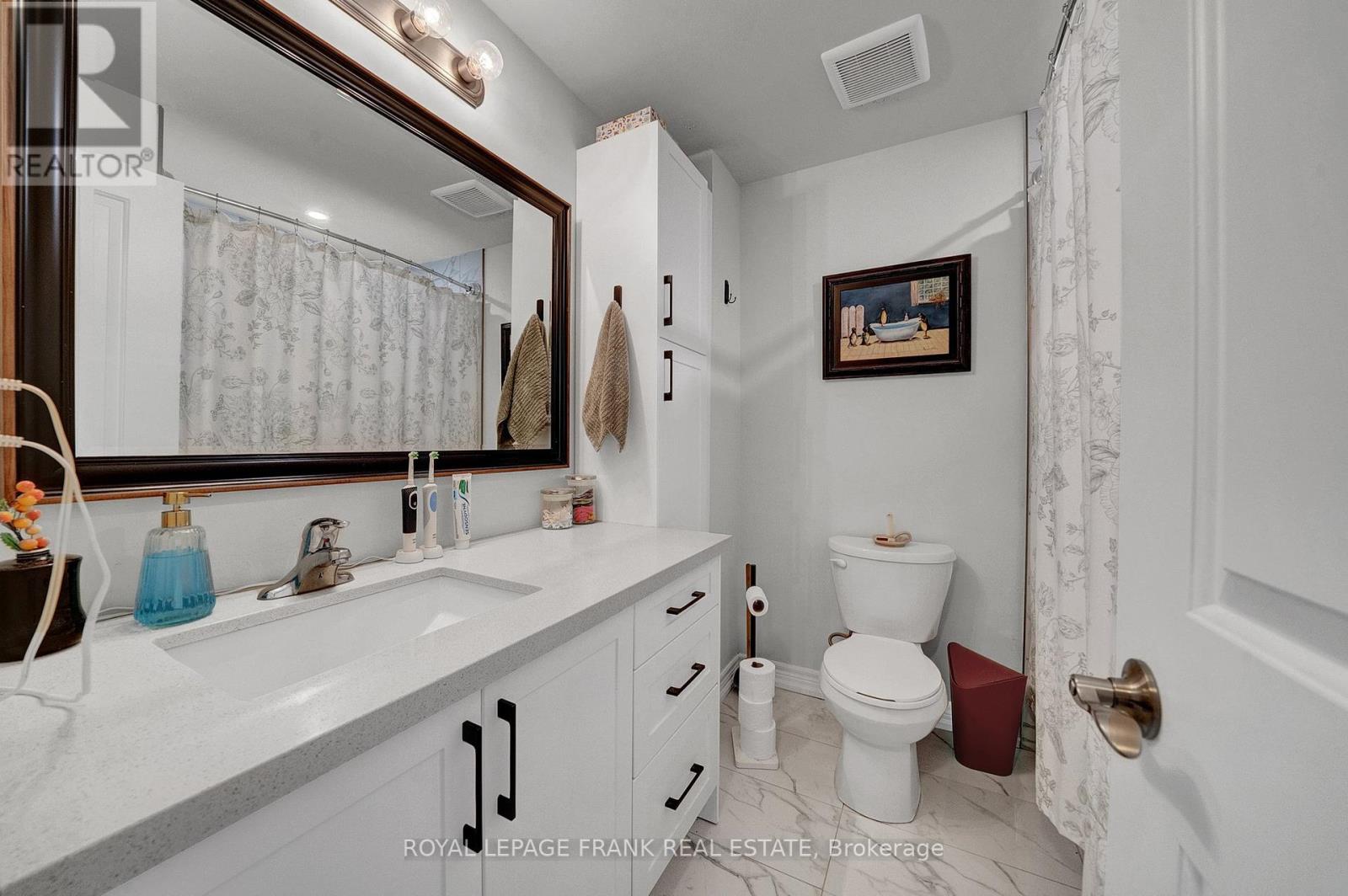 377 Linden Street, Oshawa, Ontario  L1H 6R6 - Photo 18 - E12436341