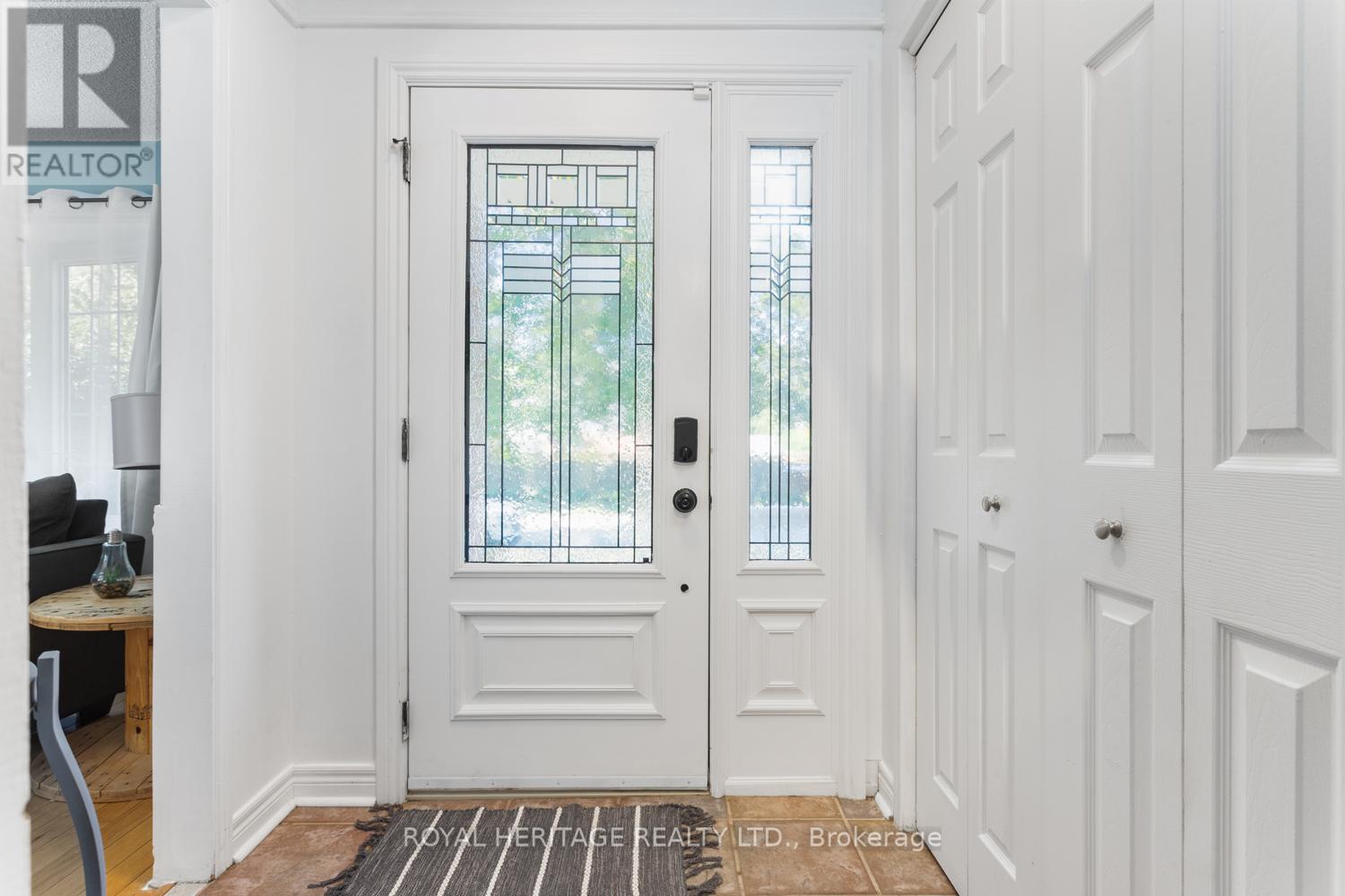 101 Hart Boulevard, Clarington, Ontario  L1B 1E4 - Photo 5 - E12436439
