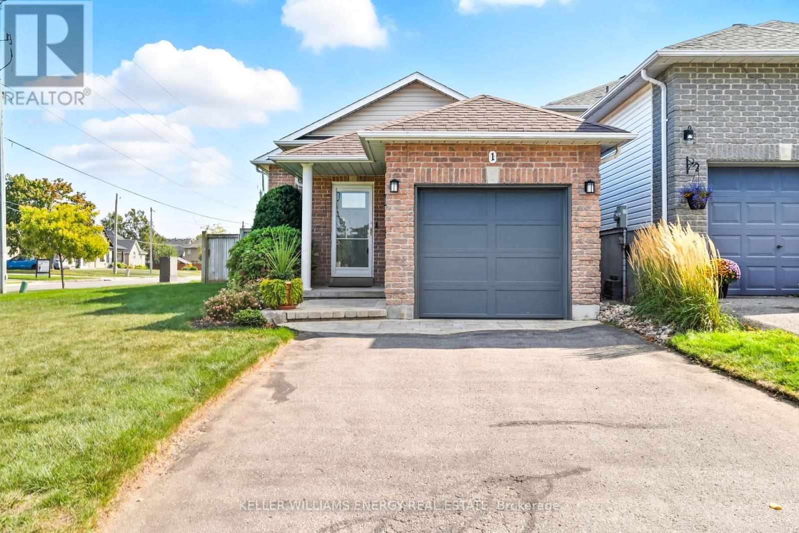 1 Daiseyfield Avenue, Clarington, Ontario  L1E 3E8 - Photo 2 - E12436499