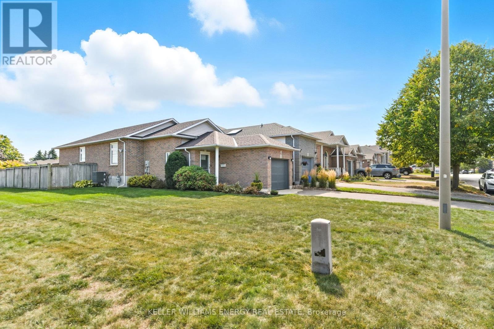 1 Daiseyfield Avenue, Clarington, Ontario  L1E 3E8 - Photo 4 - E12436499