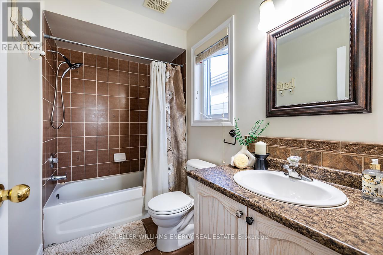 8 Bagnell Crescent, Clarington, Ontario  L1C 5P9 - Photo 30 - E12436509