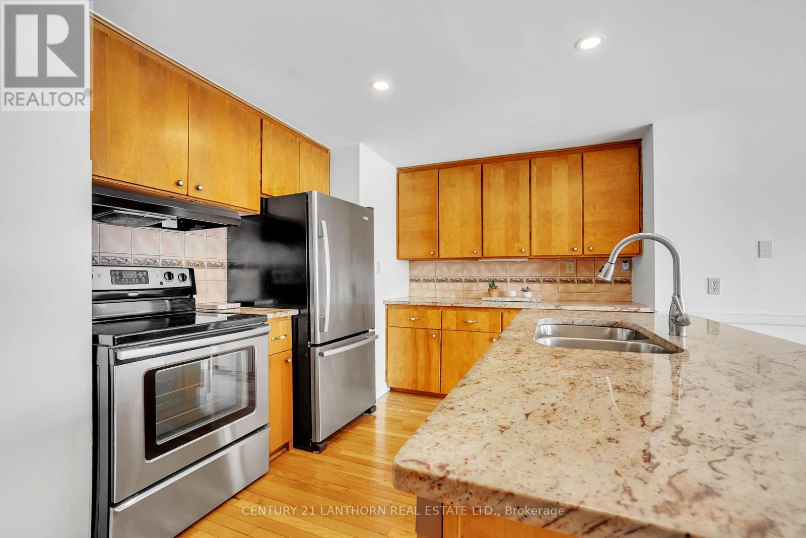 338 Cold Creek Road, Prince Edward County (Hillier Ward), Ontario  K0K 3L0 - Photo 18 - X12436517