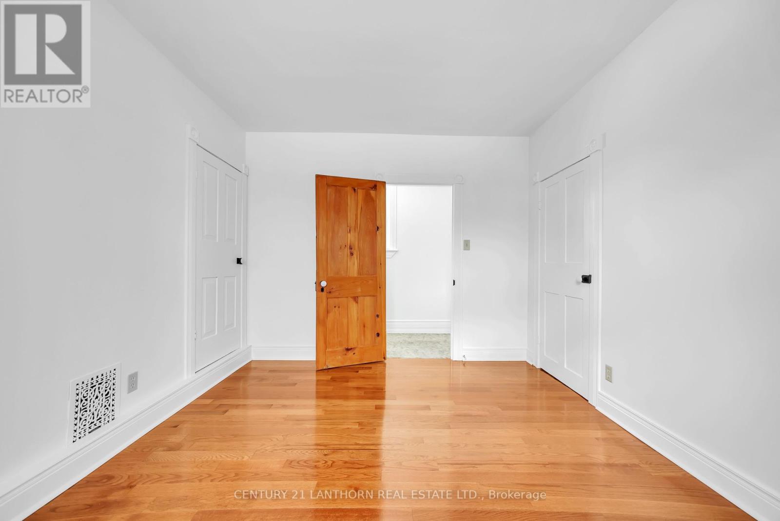 338 Cold Creek Road, Prince Edward County (Hillier Ward), Ontario  K0K 3L0 - Photo 30 - X12436517