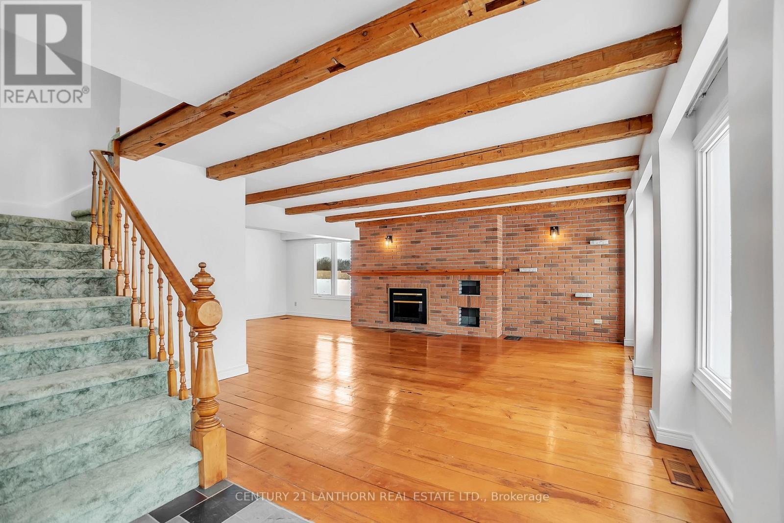 338 Cold Creek Road, Prince Edward County (Hillier Ward), Ontario  K0K 3L0 - Photo 6 - X12436517