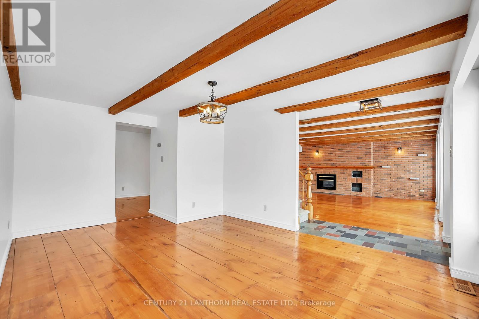 338 Cold Creek Road, Prince Edward County (Hillier Ward), Ontario  K0K 3L0 - Photo 9 - X12436517