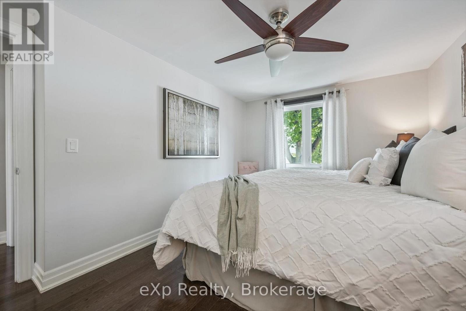 28 Alston Court, Brampton, Ontario  L6W 3B6 - Photo 17 - W12436475