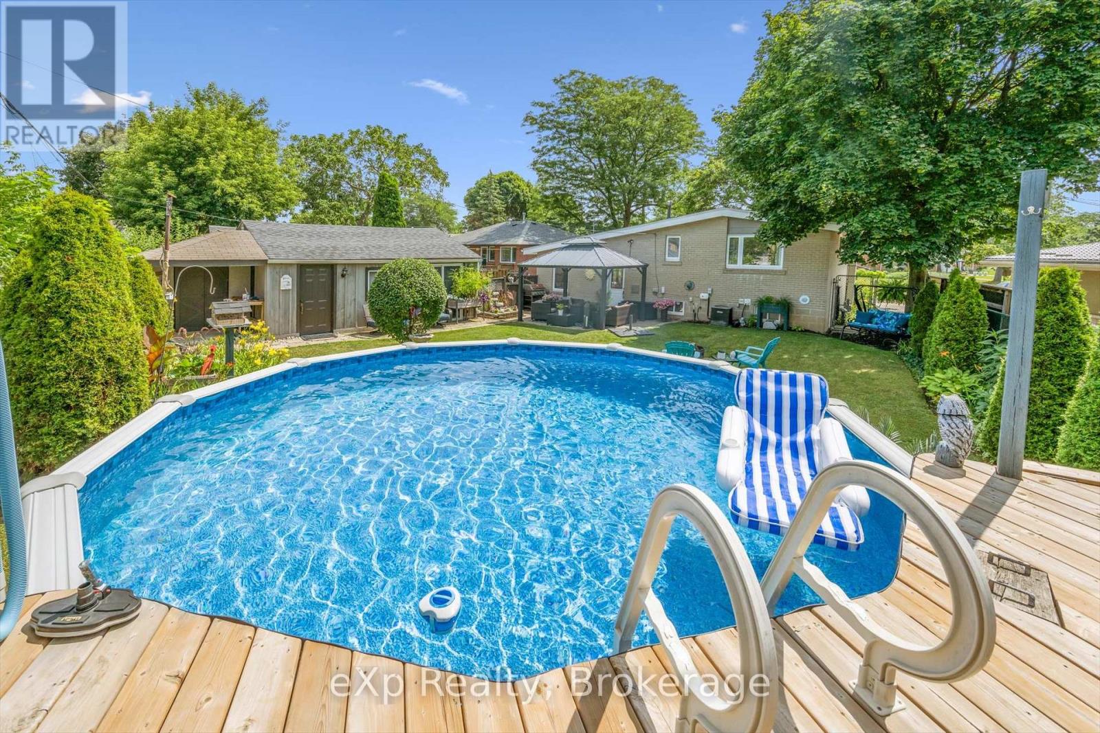 28 Alston Court, Brampton, Ontario  L6W 3B6 - Photo 33 - W12436475