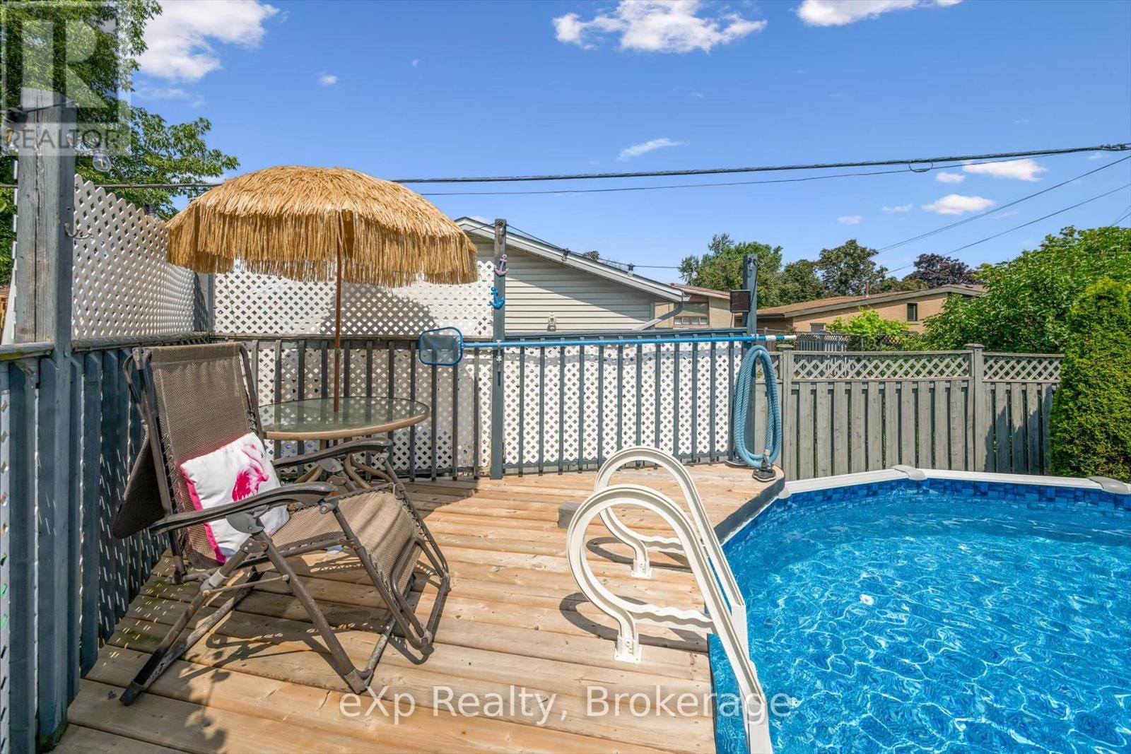 28 Alston Court, Brampton, Ontario  L6W 3B6 - Photo 34 - W12436475