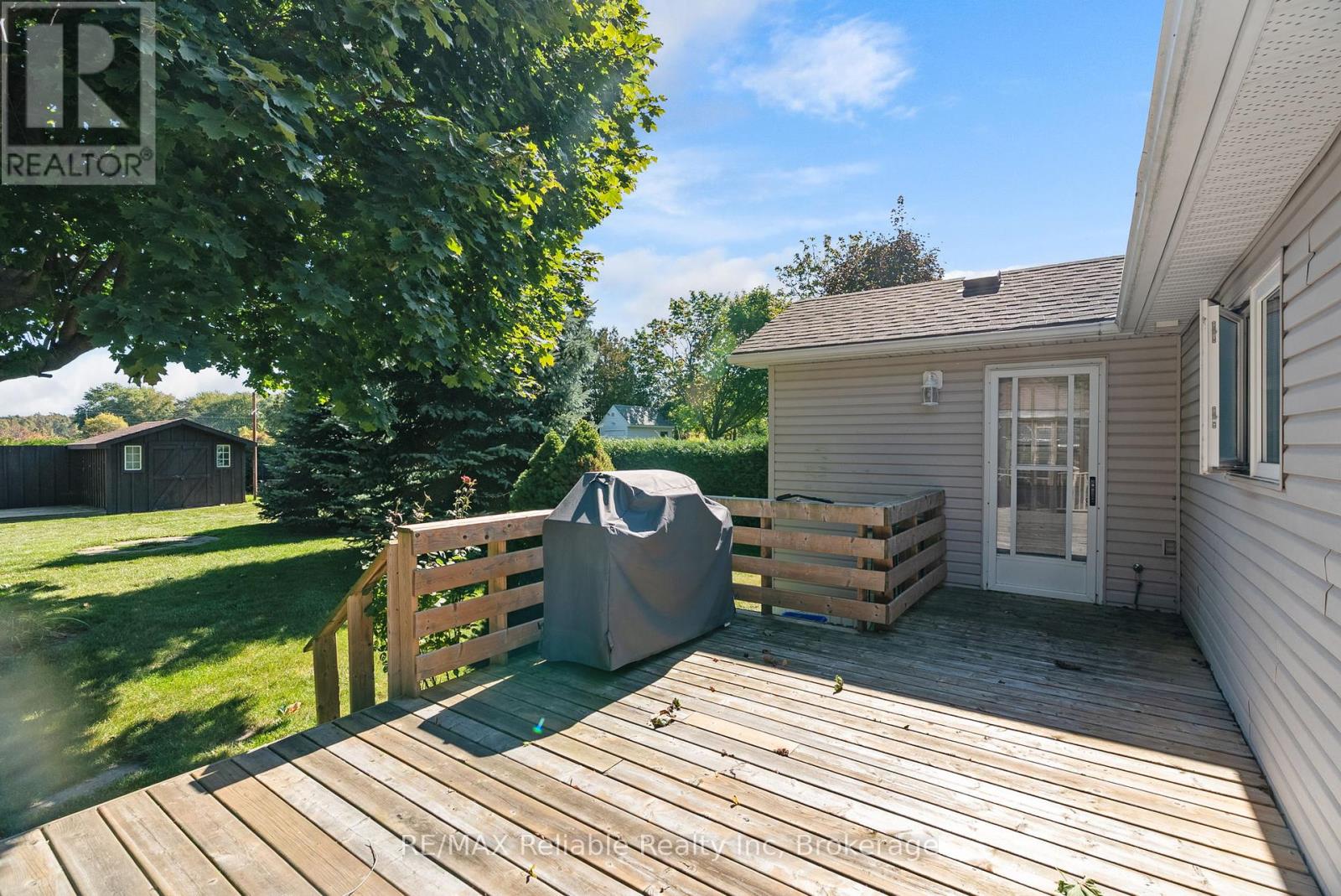 77556 Melena Drive, Bluewater, Ontario  N0M 1G0 - Photo 24 - X12433015