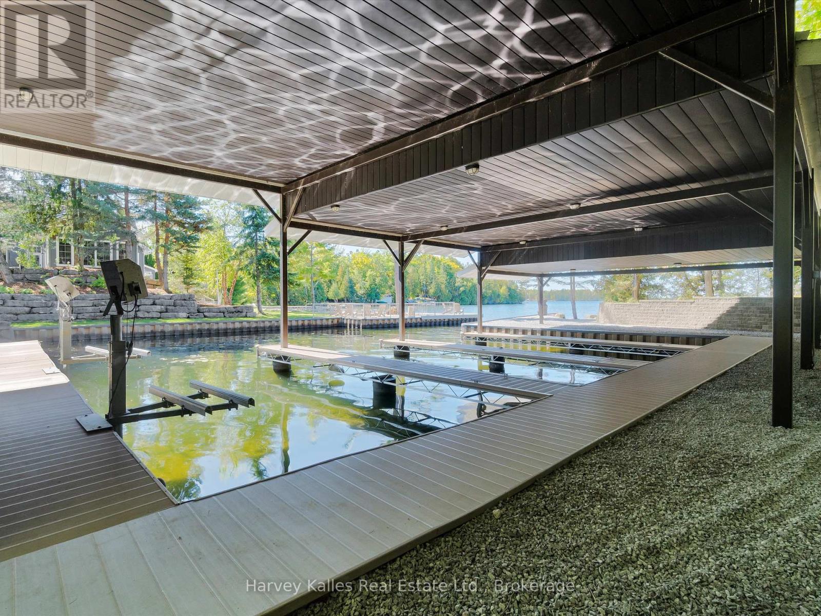 5 Leaside Street, Kawartha Lakes, Ontario  K0M 1G0 - Photo 36 - X12435151