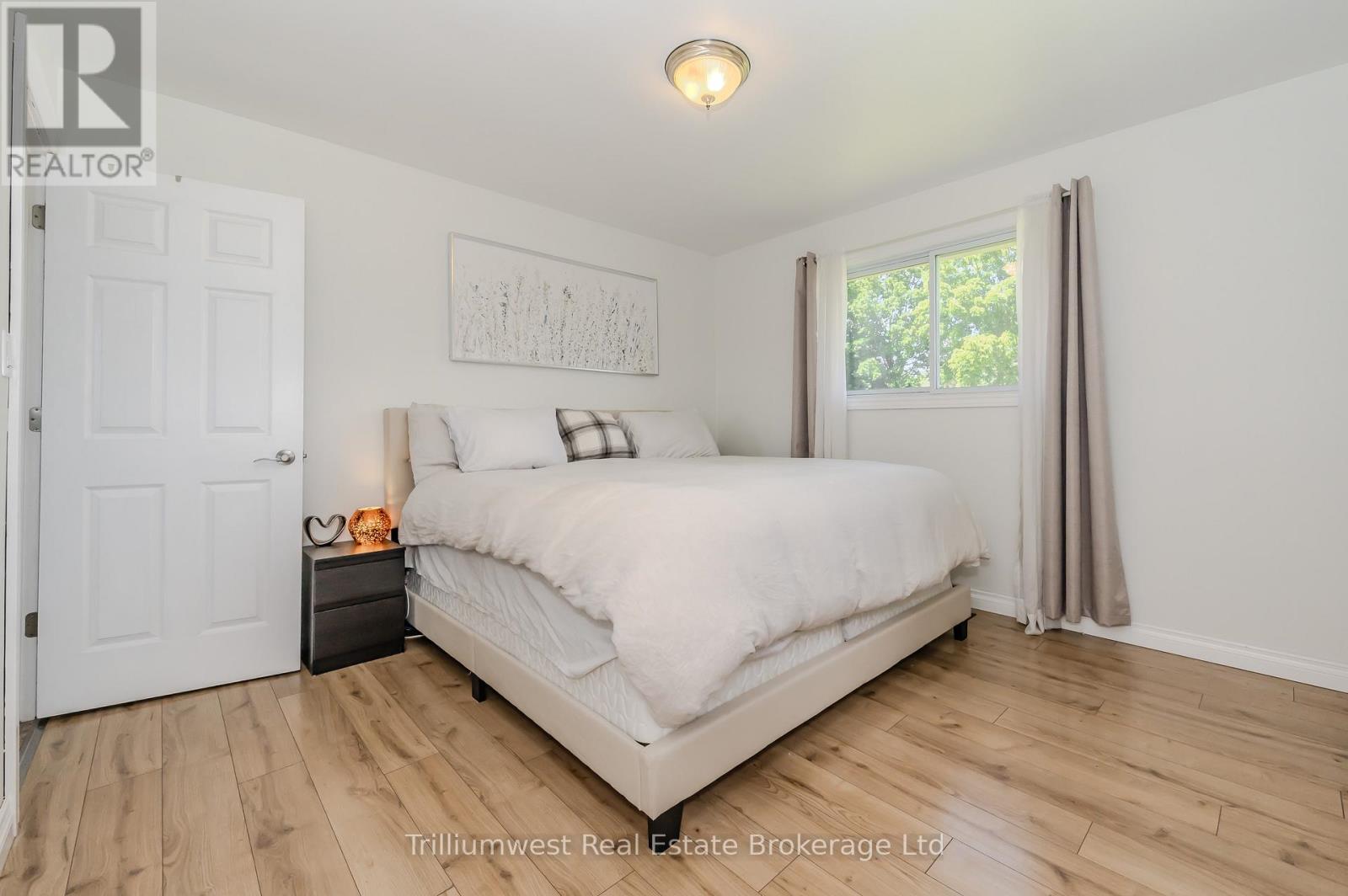 21 Emma Street, Blandford-Blenheim, Ontario  N0J 1V0 - Photo 37 - X12436485