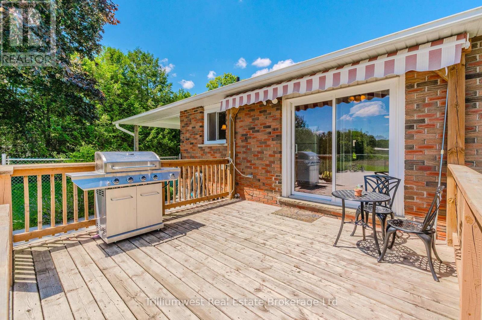 21 Emma Street, Blandford-Blenheim, Ontario  N0J 1V0 - Photo 27 - X12436485