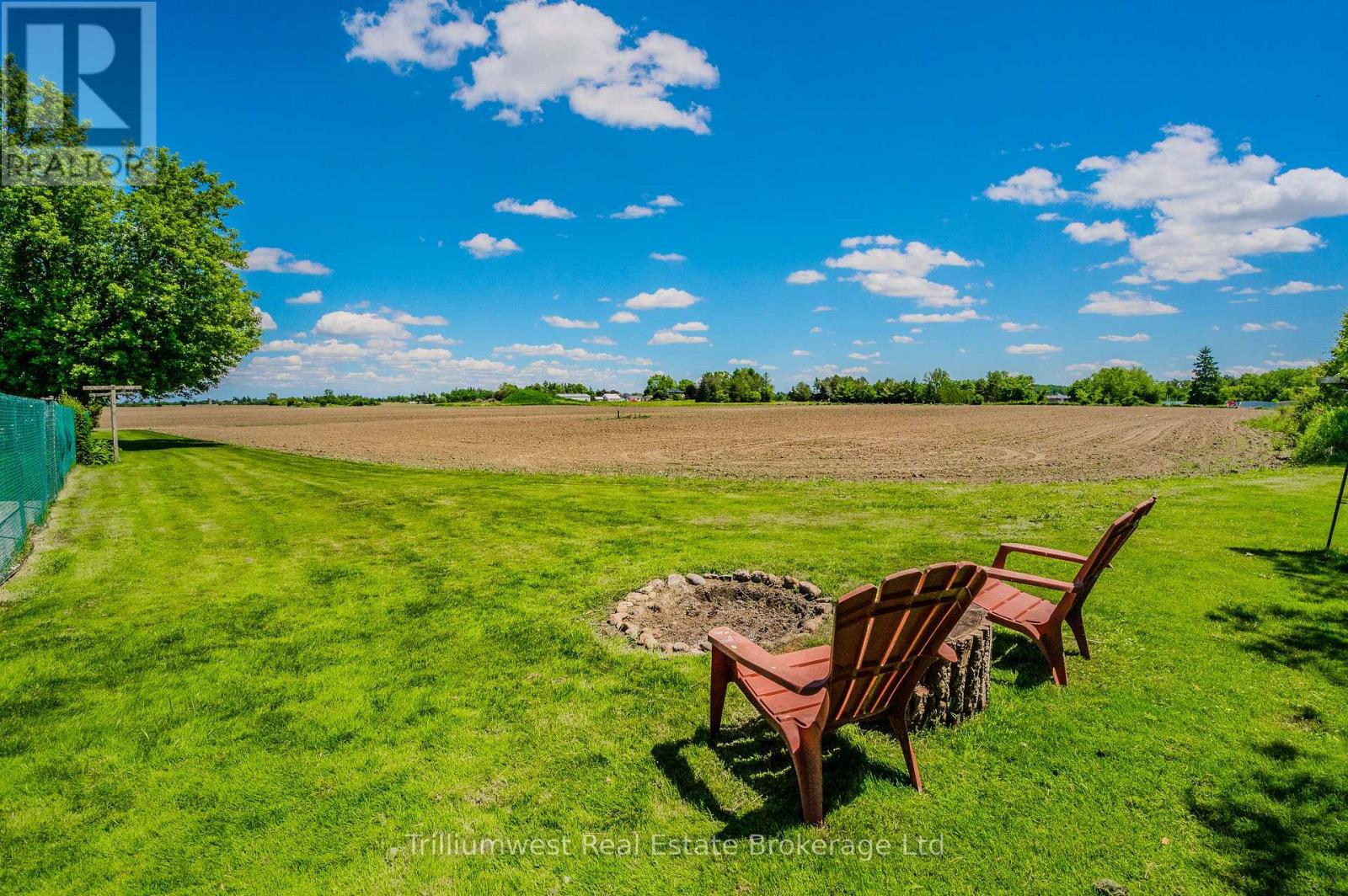 21 Emma Street, Blandford-Blenheim, Ontario  N0J 1V0 - Photo 36 - X12436485