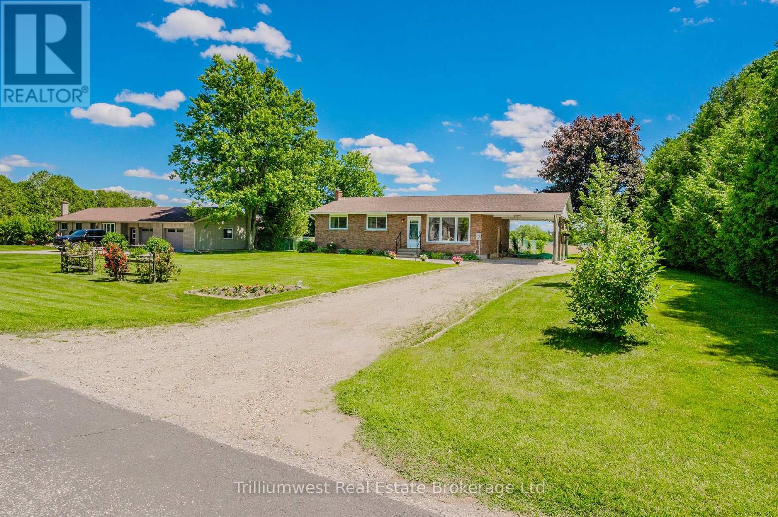 21 Emma Street, Blandford-Blenheim, Ontario  N0J 1V0 - Photo 7 - X12436485