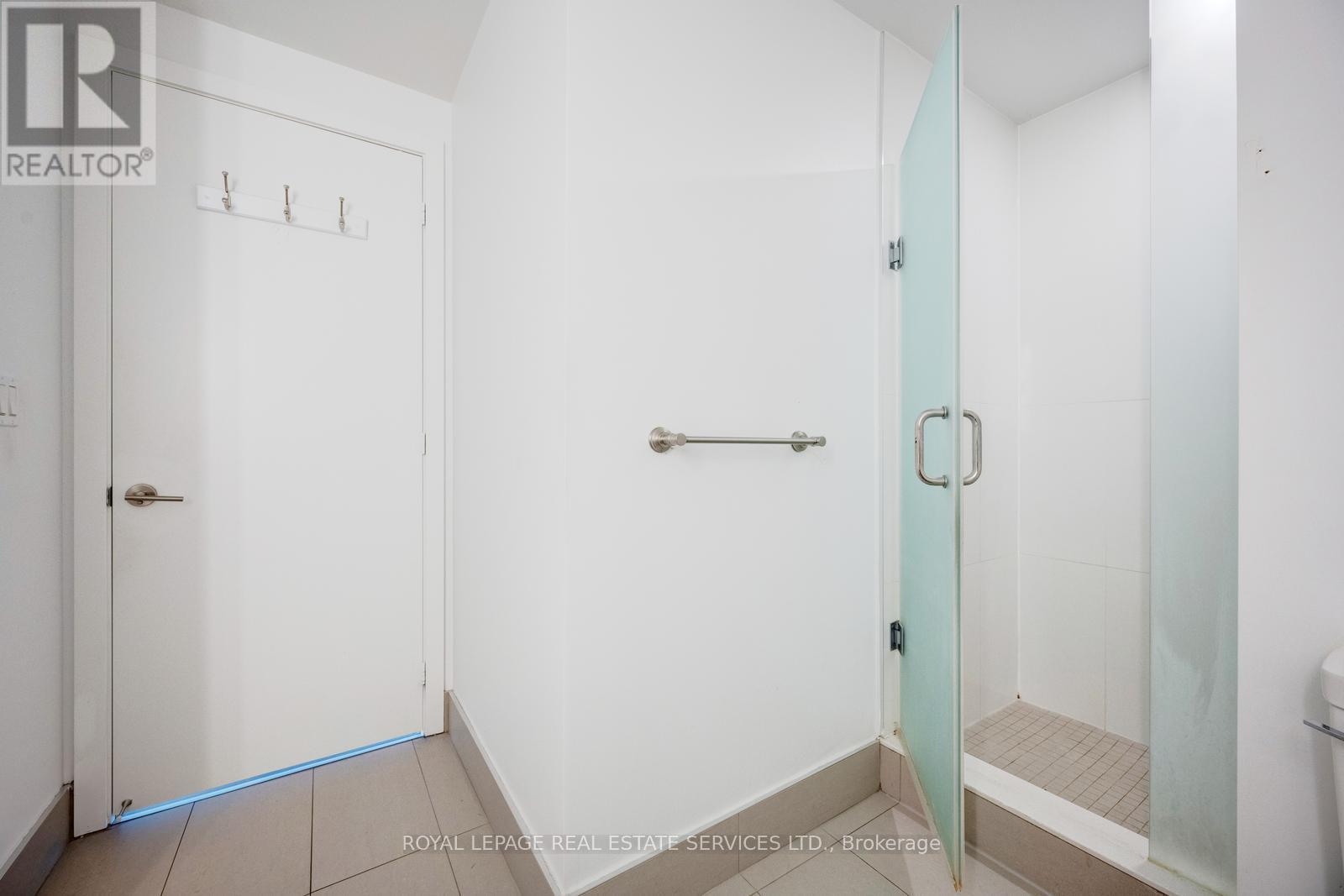 502 - 180 Veterans Drive, Brampton, Ontario  L7A 5G7 - Photo 10 - W12436213