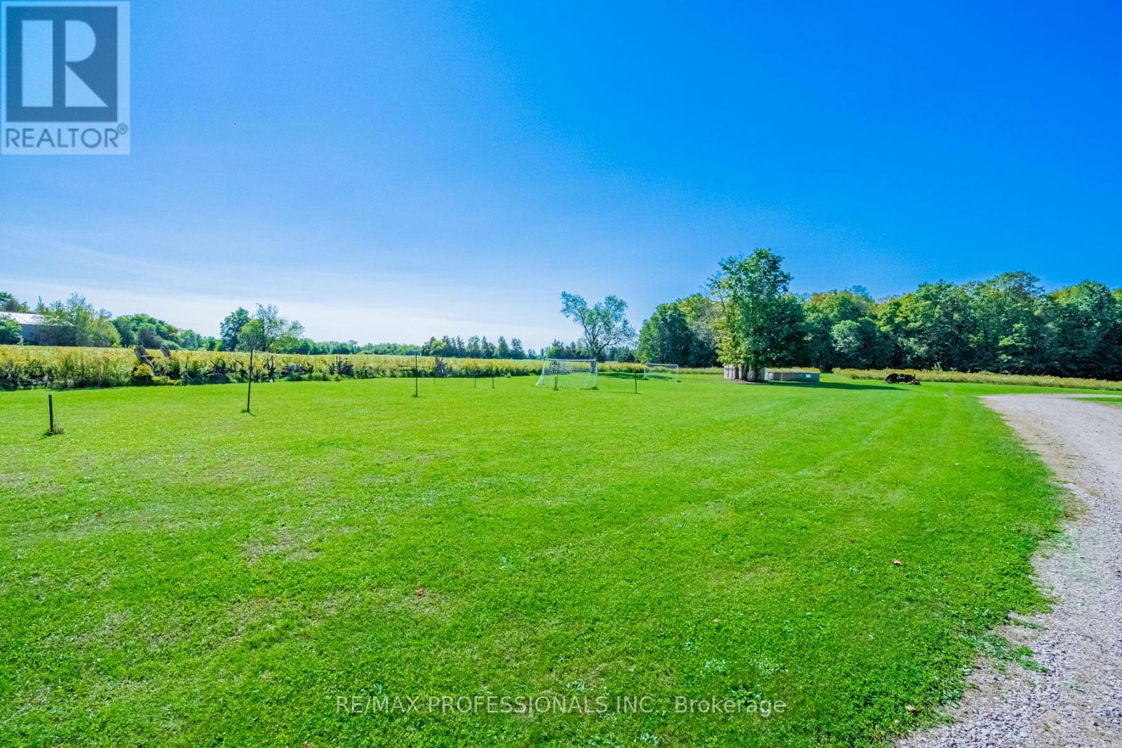 13908 Trafalgar Road, Halton Hills, Ontario  L7G 4S4 - Photo 14 - W12436214