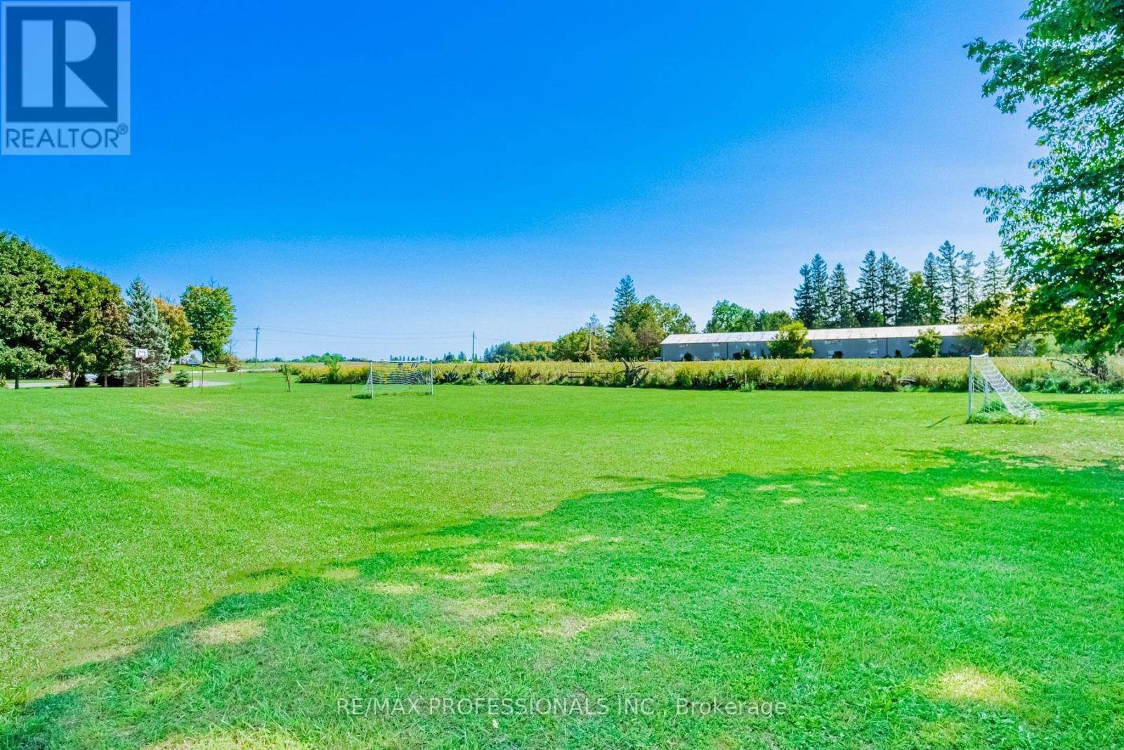 13908 Trafalgar Road, Halton Hills, Ontario  L7G 4S4 - Photo 24 - W12436214