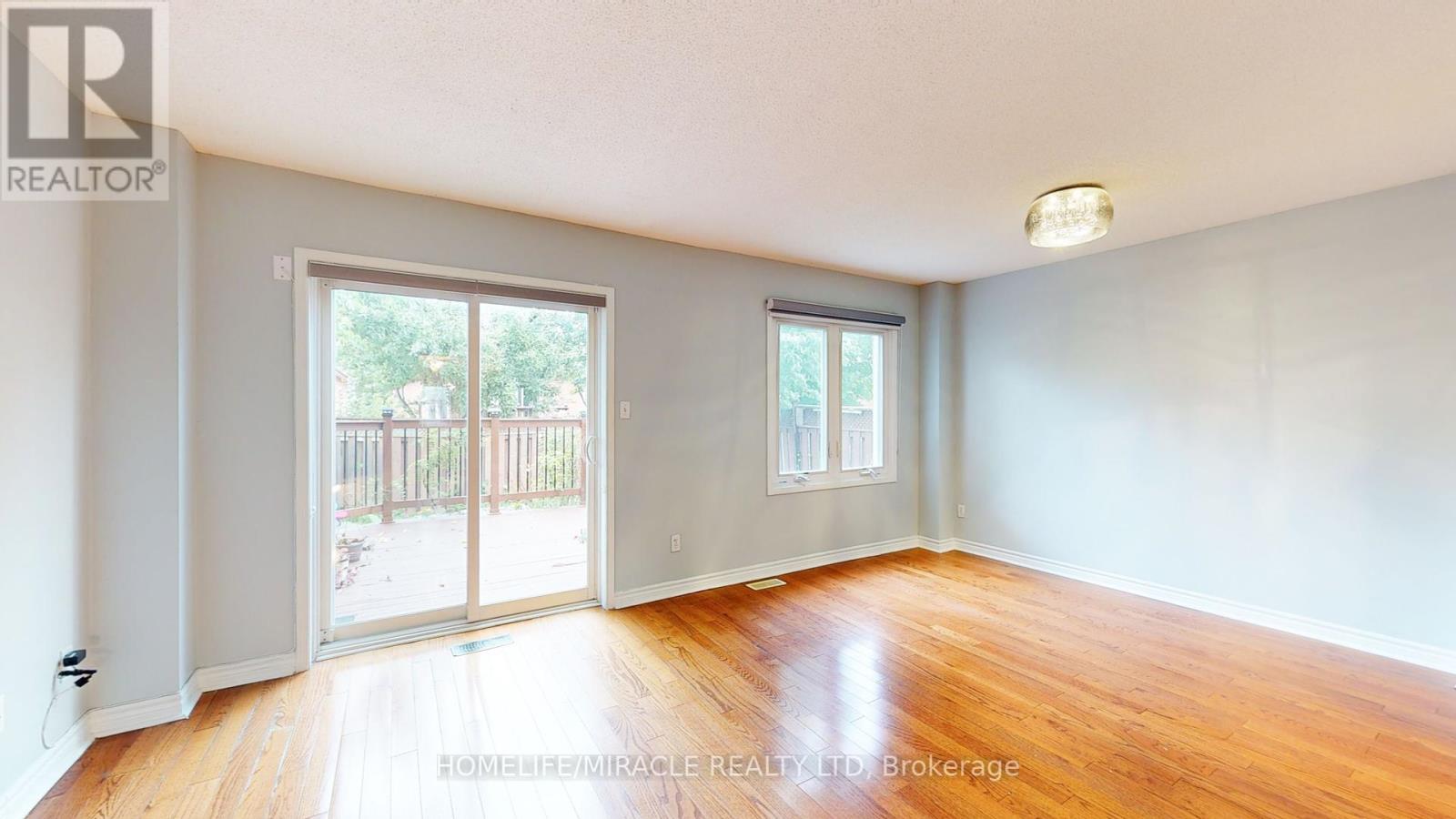36 Mannel Crescent, Brampton, Ontario  L6Y 5E2 - Photo 10 - W12436223