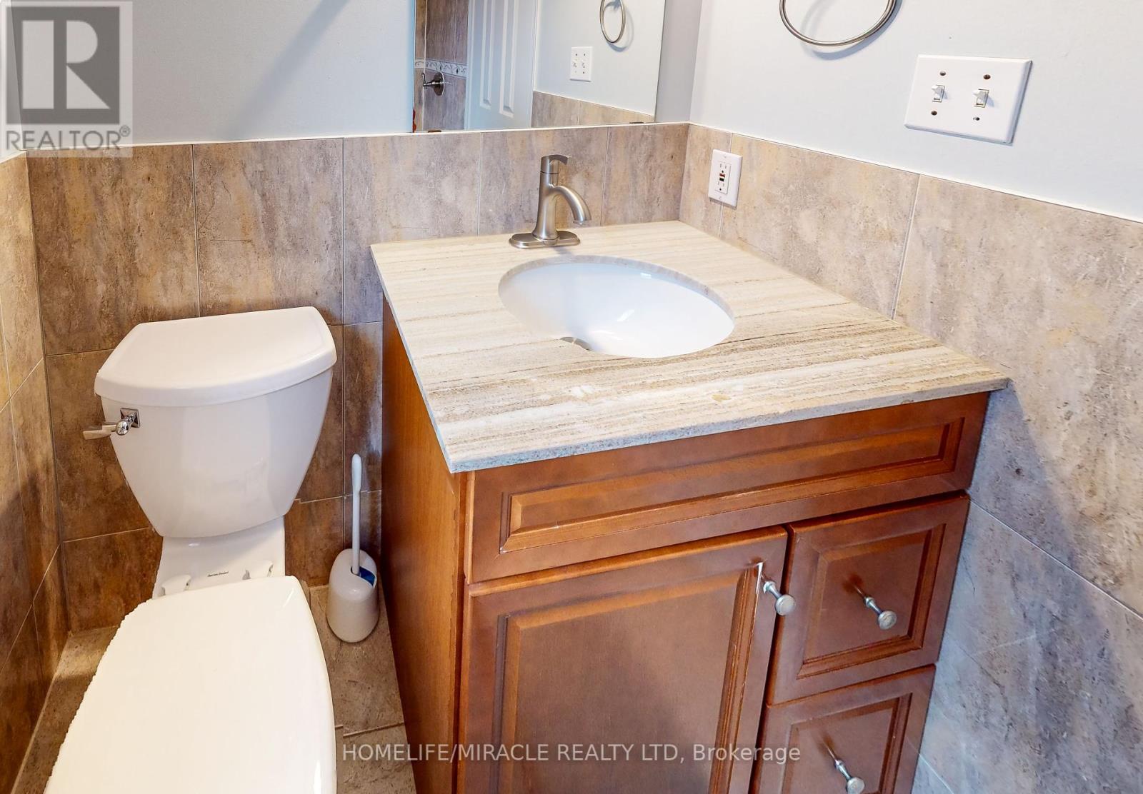 36 Mannel Crescent, Brampton, Ontario  L6Y 5E2 - Photo 22 - W12436223