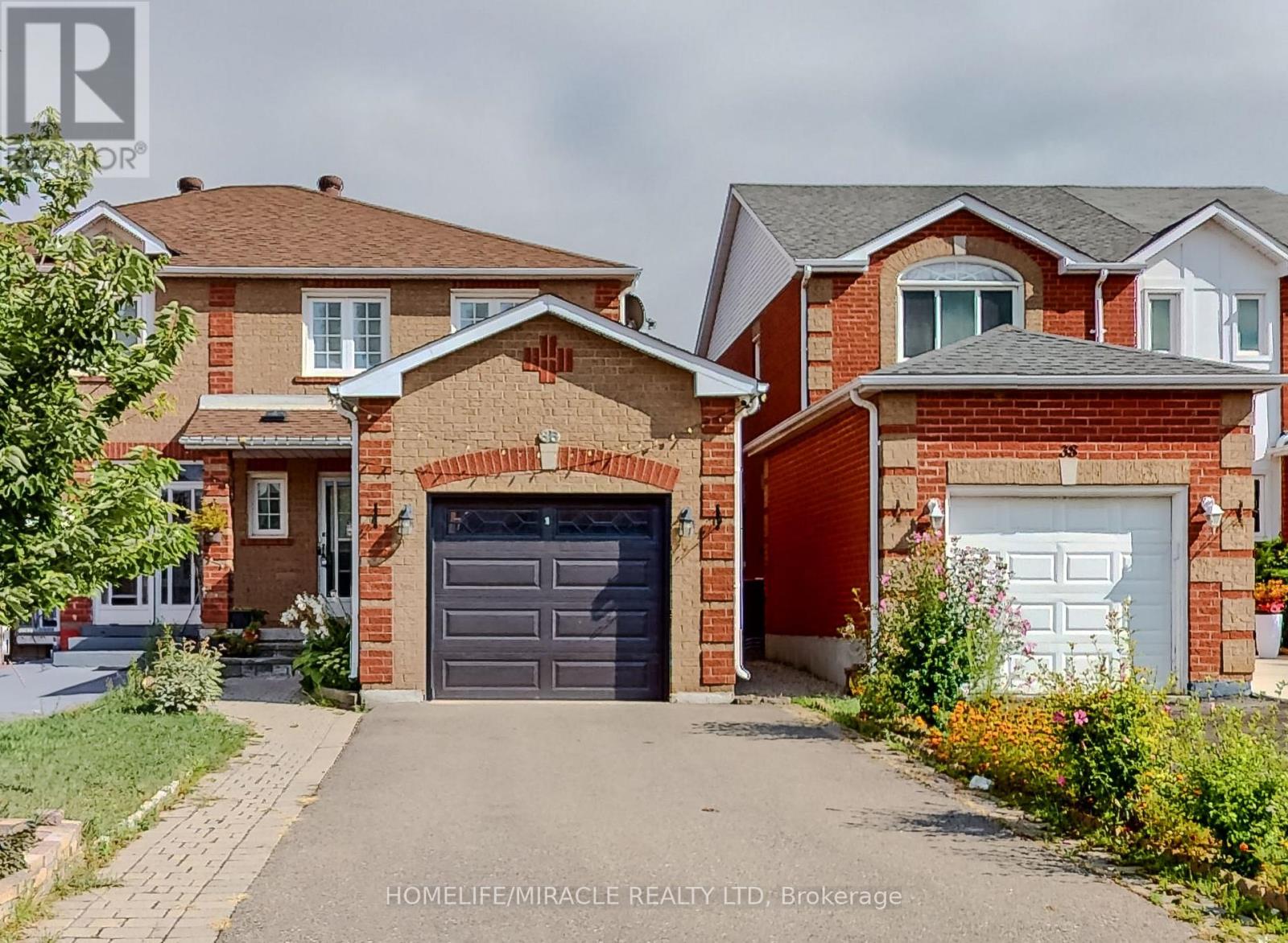 36 Mannel Crescent, Brampton, Ontario  L6Y 5E2 - Photo 3 - W12436223