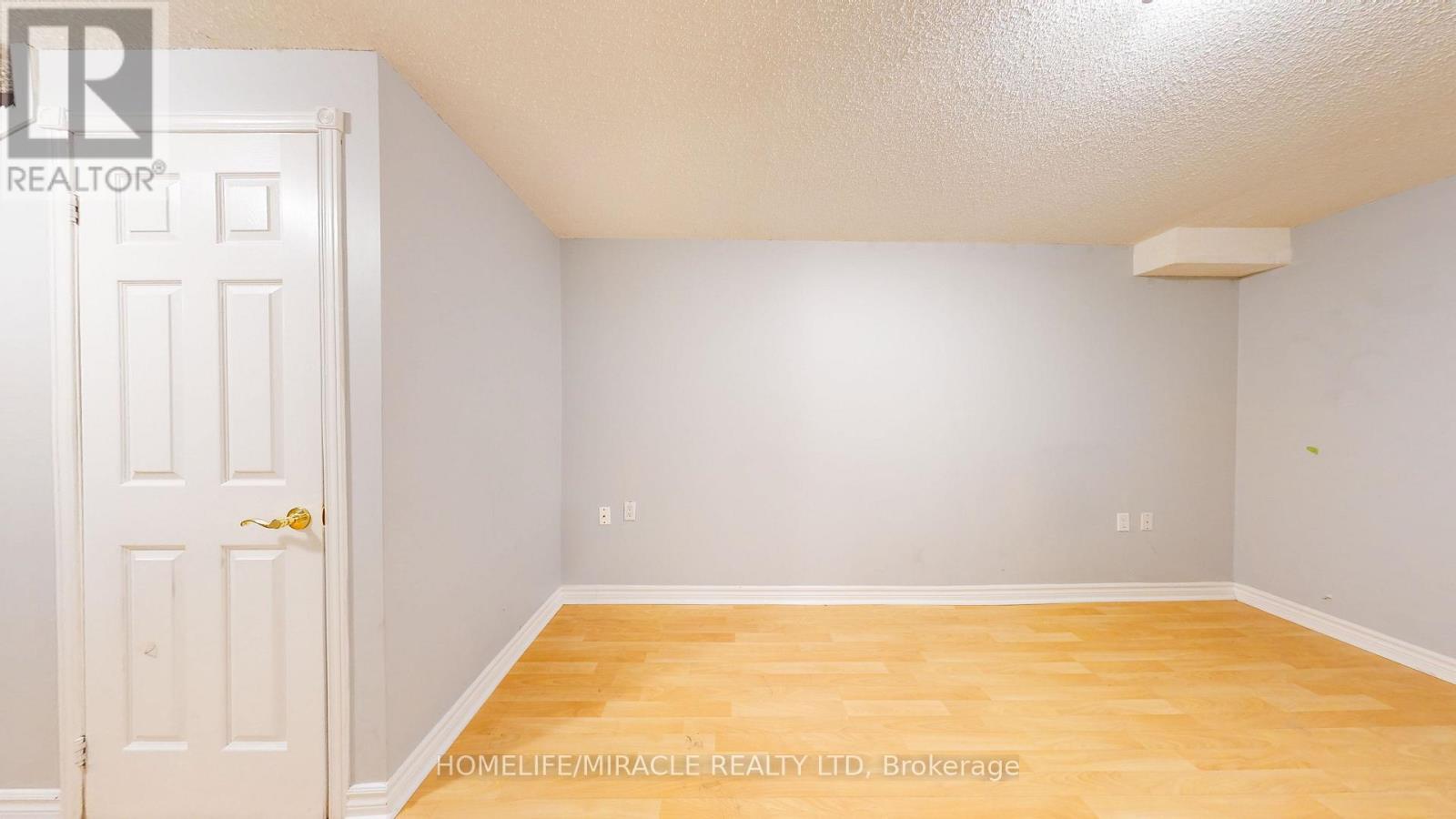 36 Mannel Crescent, Brampton, Ontario  L6Y 5E2 - Photo 30 - W12436223