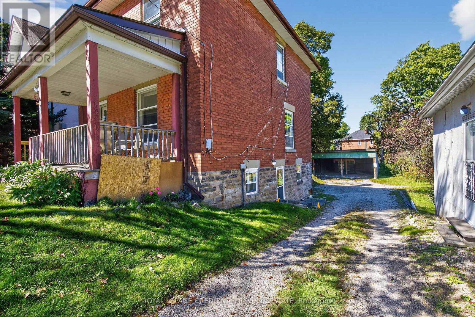 34 Joseph Street, Brampton, Ontario  L6X 1H6 - Photo 39 - W12436248
