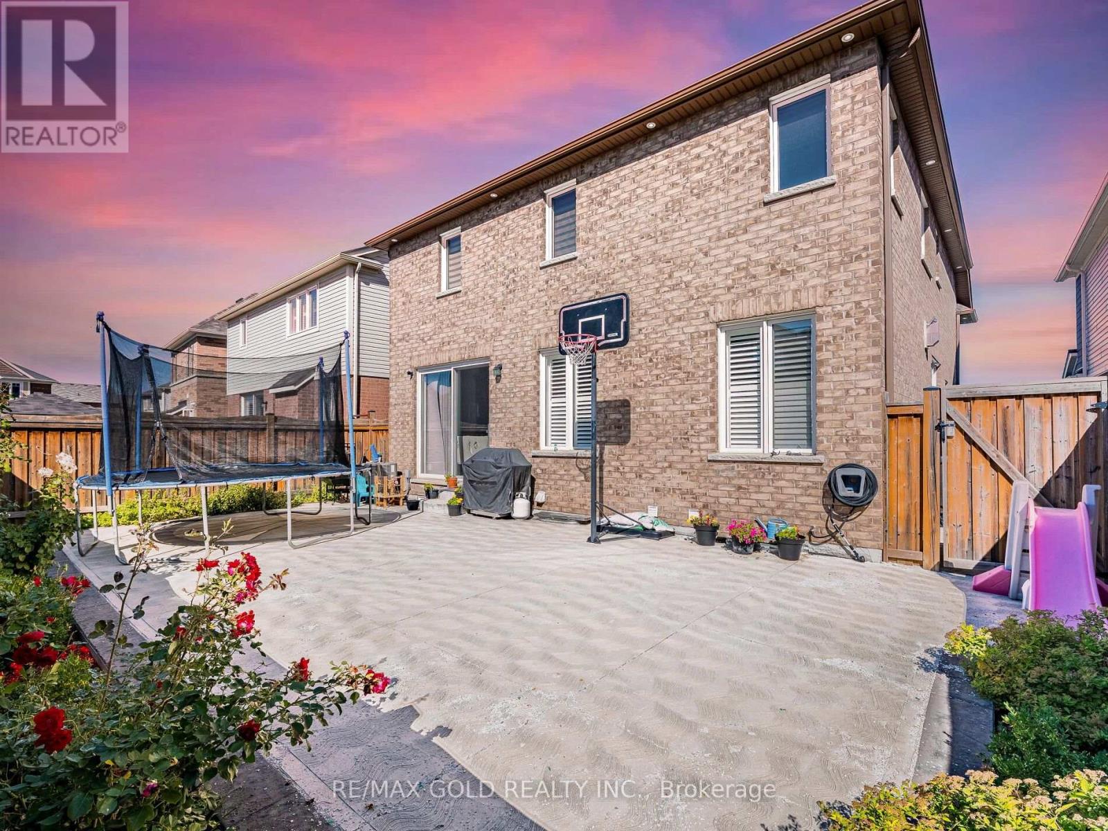 140 Thornbush Boulevard, Brampton, Ontario  L7A 4P6 - Photo 36 - W12436249