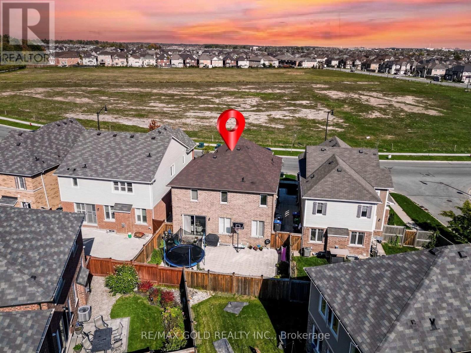 140 Thornbush Boulevard, Brampton, Ontario  L7A 4P6 - Photo 38 - W12436249