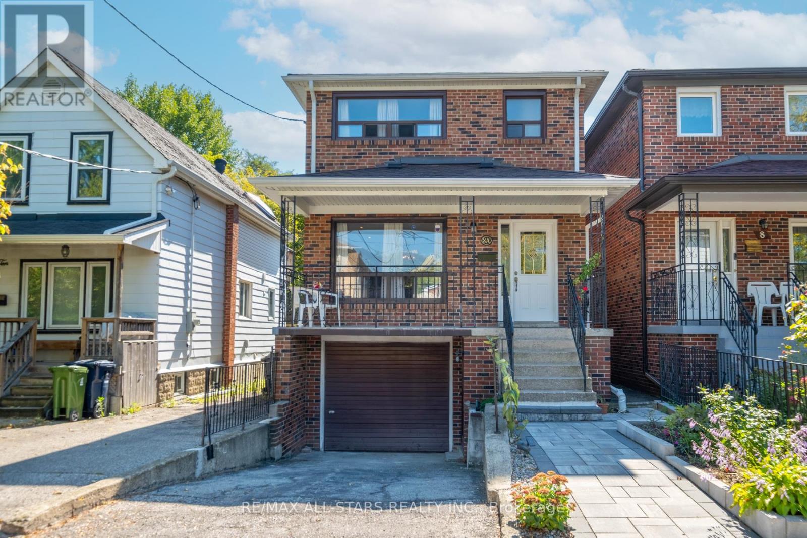 8A RUTHVEN PLACE, Toronto, Ontario
