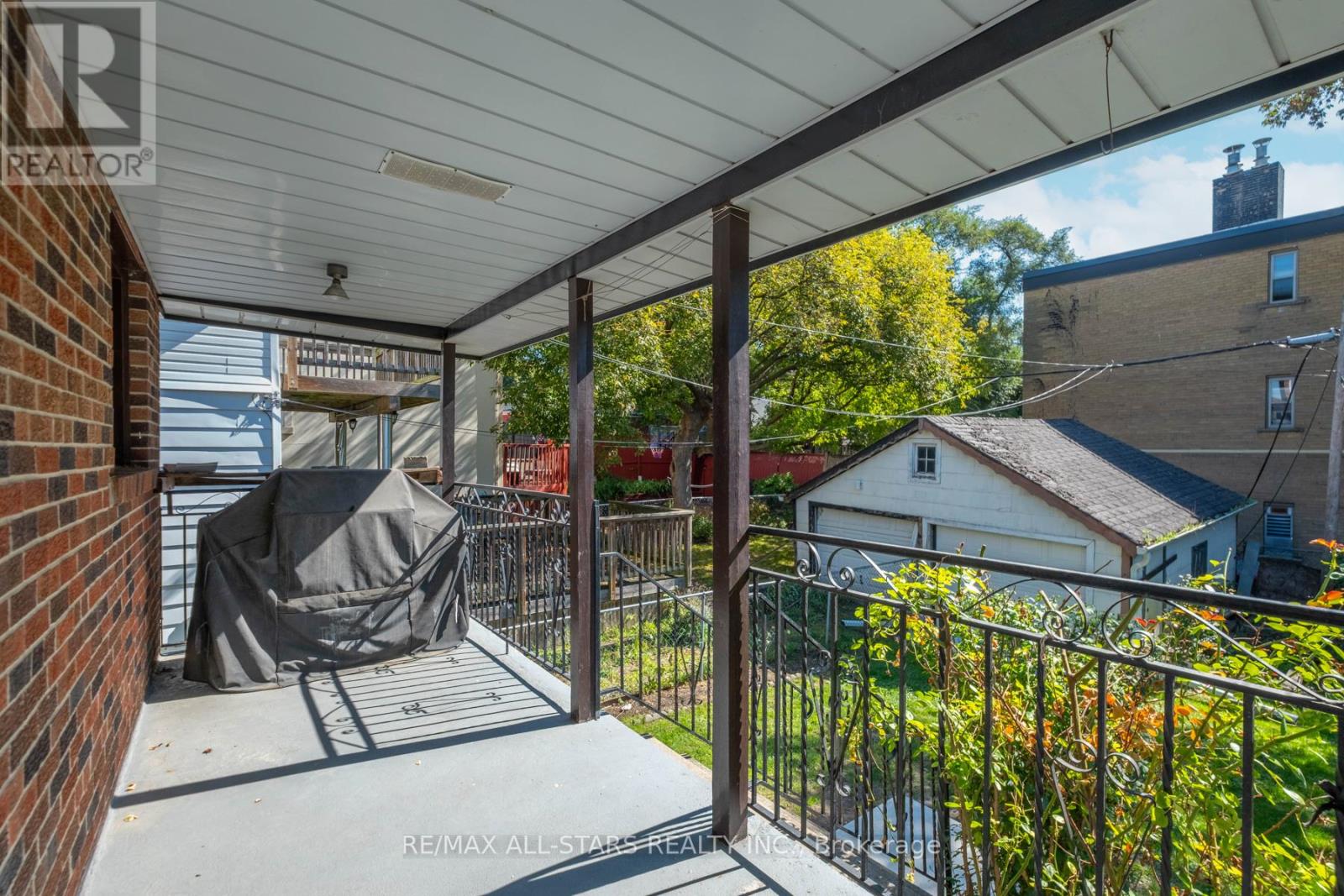 8a Ruthven Place, Toronto, Ontario  M6N 2R5 - Photo 31 - W12436269