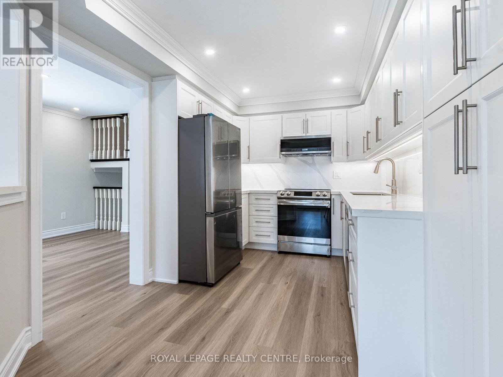 62 - 455 Apache Court, Mississauga, Ontario  L4Z 3W8 - Photo 5 - W12436293