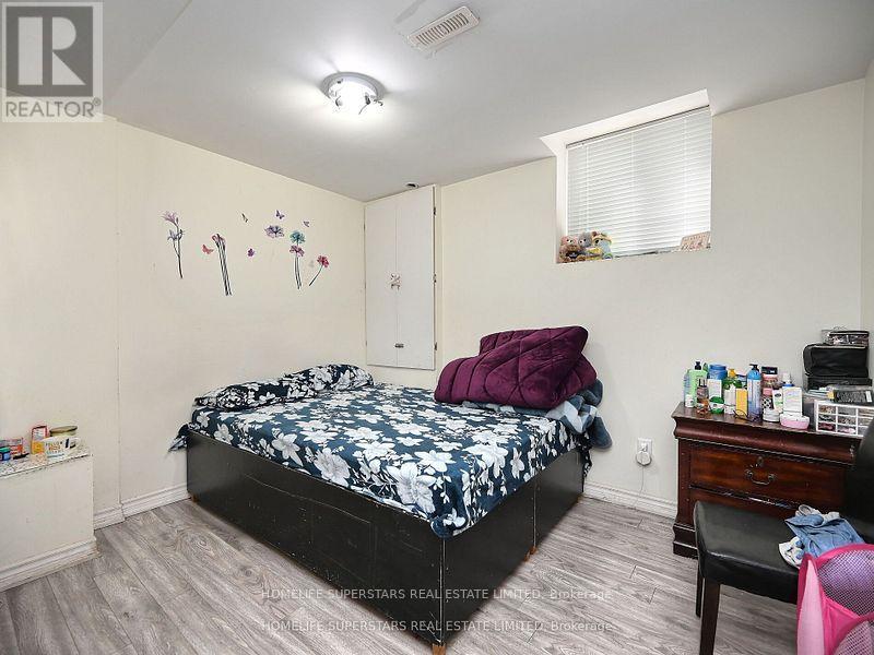 20 Bexley Court, Brampton, Ontario  L6W 4B2 - Photo 36 - W12436295