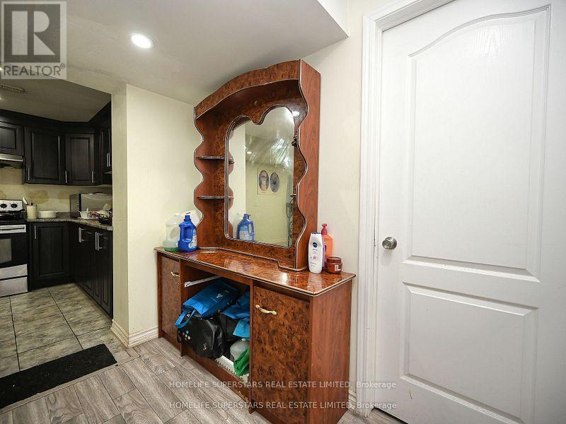 20 Bexley Court, Brampton, Ontario  L6W 4B2 - Photo 39 - W12436295